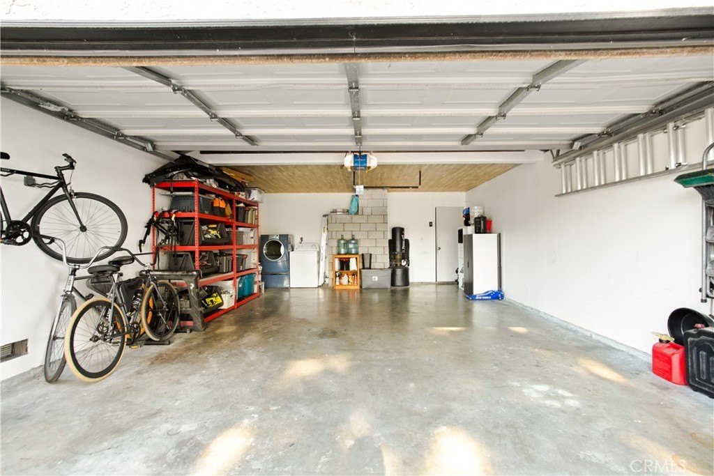 Long Beach, California, 90805, United States, 3 Bedrooms Bedrooms, ,2 BathroomsBathrooms,Residential,For Sale,2011745