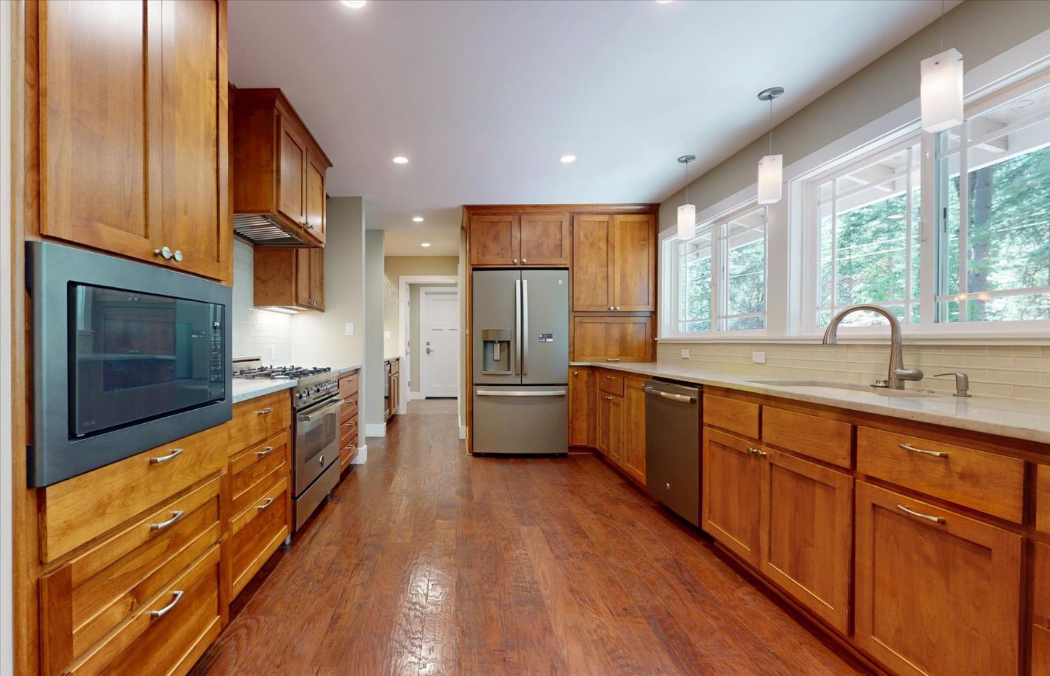 Nevada City, California, 95959, United States, 4 Bedrooms Bedrooms, ,4 BathroomsBathrooms,Residential,For Sale,1921585