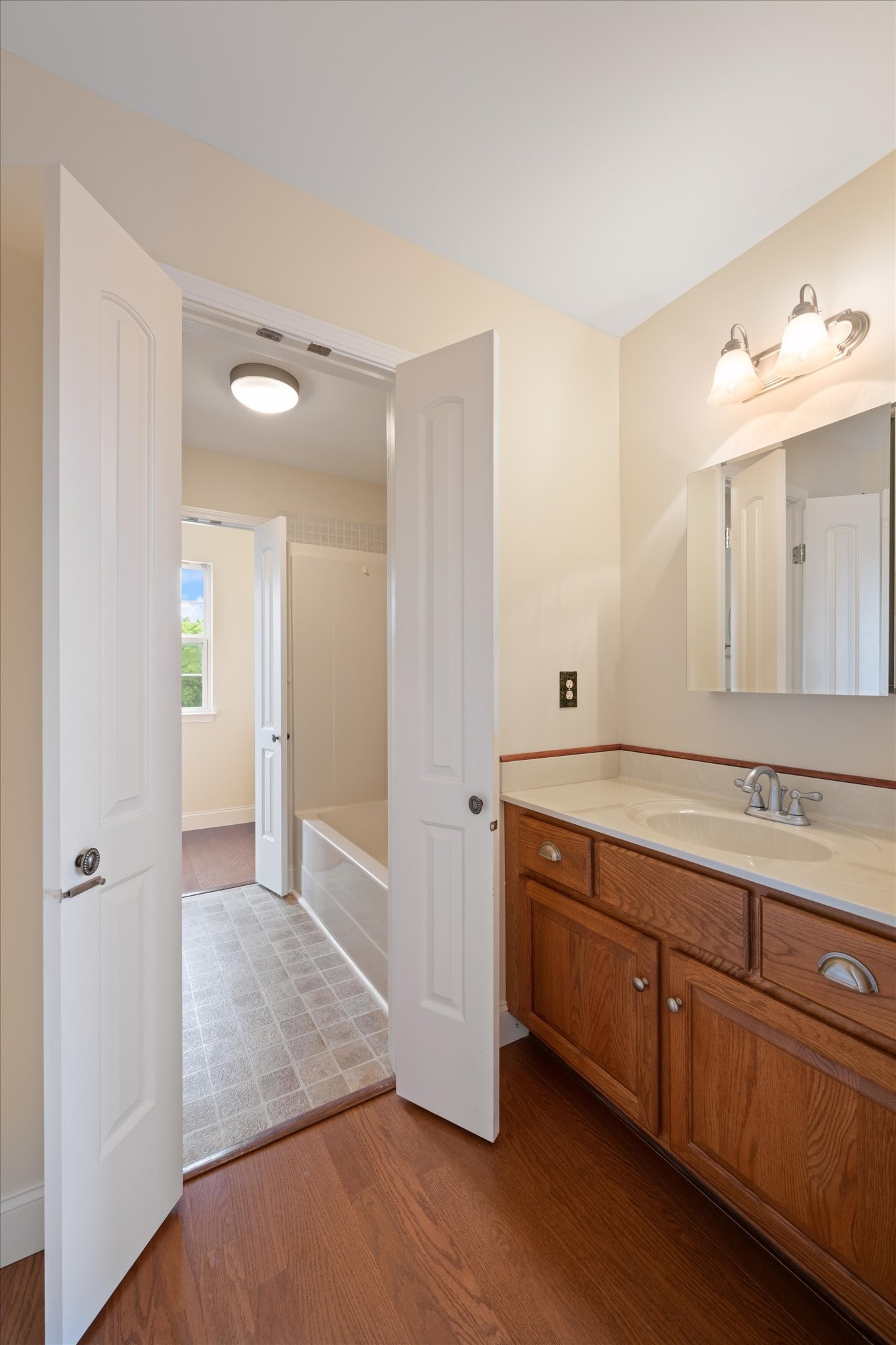  2216 Twin Peaks Ct, Spring Hill, TN, 37174 - 物件實景