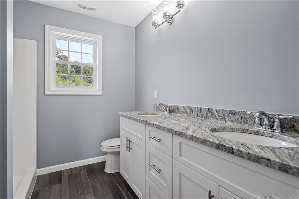 Bristol, Connecticut, 06010, United States, 3 Bedrooms Bedrooms, ,3 BathroomsBathrooms,Residential,For Sale,1859508