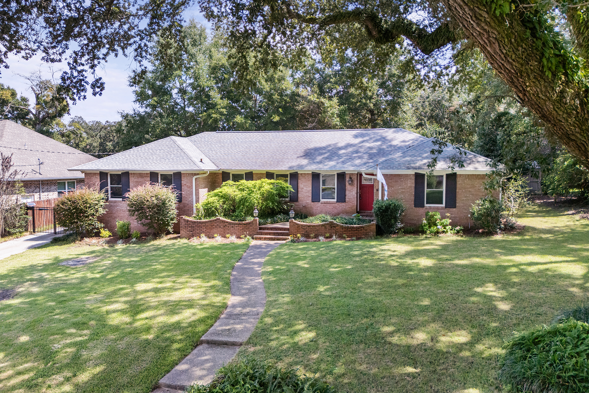 Blithewood Dr, Pensacola, FL 32514