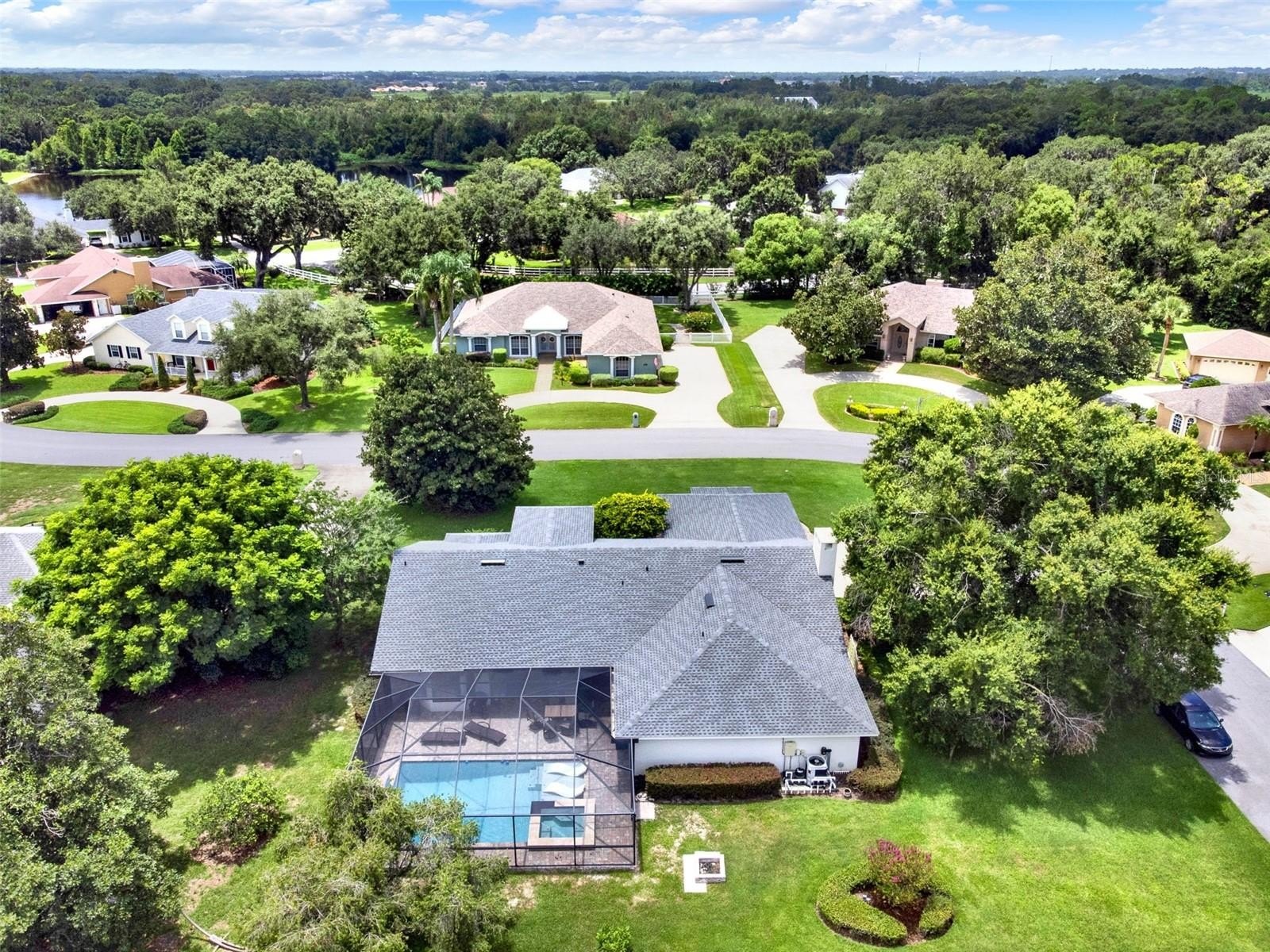 WINTER HAVEN, Florida, 33881, United States, 4 Bedrooms Bedrooms, ,2 BathroomsBathrooms,Residential,For Sale,1976017