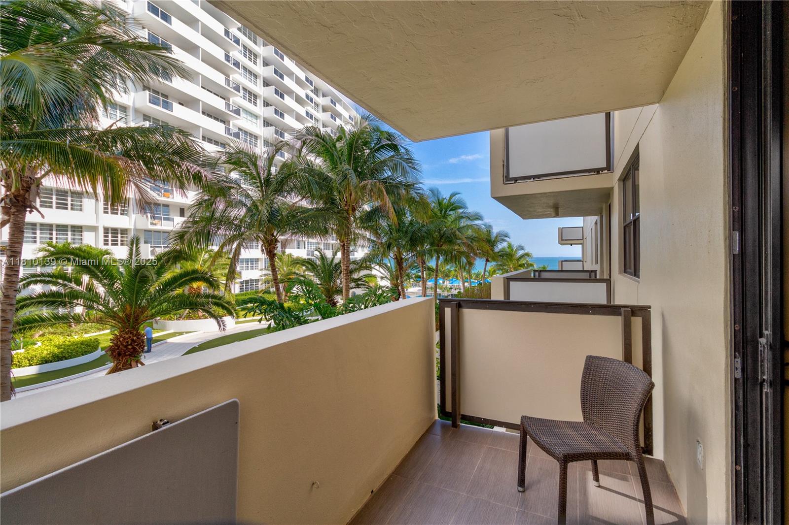Miami Beach, Florida, 33139, United States, 2 Bedrooms Bedrooms, ,2 BathroomsBathrooms,Residential,For Sale,1850105