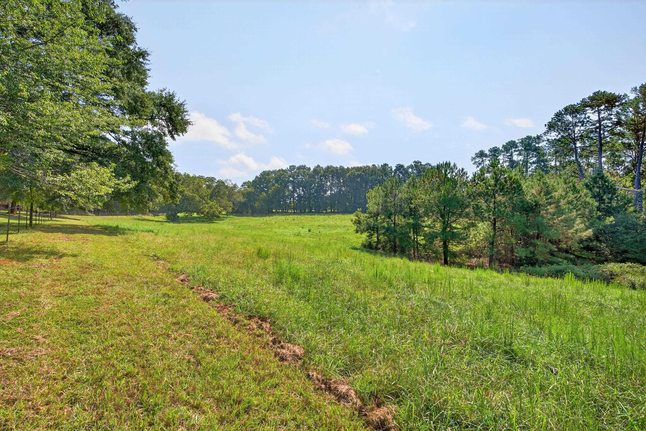 Cowpens, South Carolina, 29330, United States, 1 Bedroom Bedrooms, ,1 BathroomBathrooms,Residential,For Sale,1980416