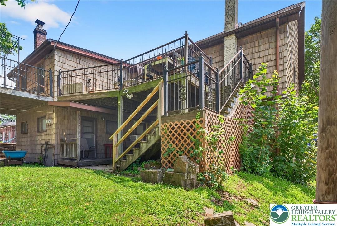 Jim Thorpe Boro, Pennsylvania, 18229, United States, 7 Bedrooms Bedrooms, ,3 BathroomsBathrooms,Residential,For Sale,1903669