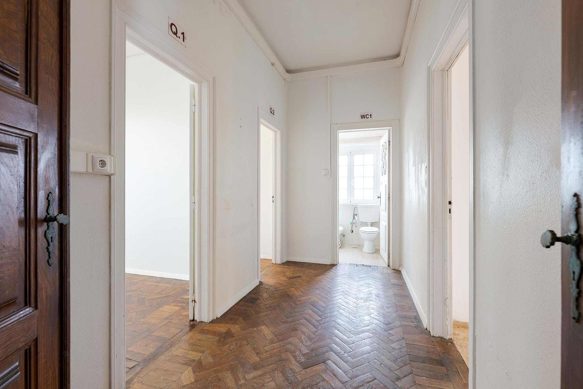 Oeiras, Lisbon, 2770-109, PT, 15 Bedrooms Bedrooms, ,17 BathroomsBathrooms,Residential,For Sale,1700055
