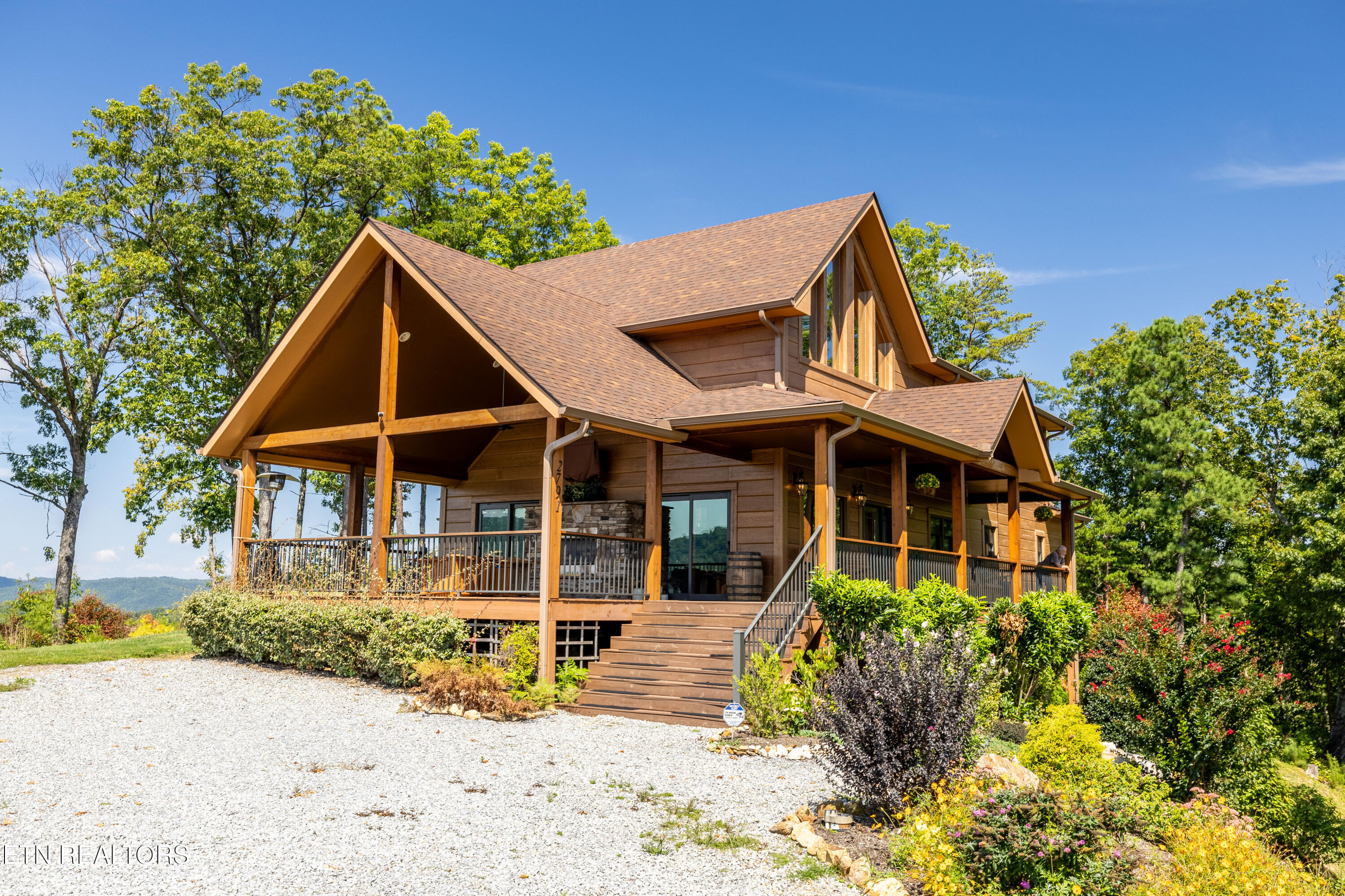 Sevierville, Tennessee, 37862, United States, 3 Bedrooms Bedrooms, ,3 BathroomsBathrooms,Residential,For Sale,1979377