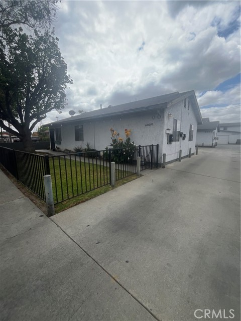 Bell Gardens, California, 90201, United States, 14 Bedrooms Bedrooms, ,8 BathroomsBathrooms,Residential,For Sale,2049104