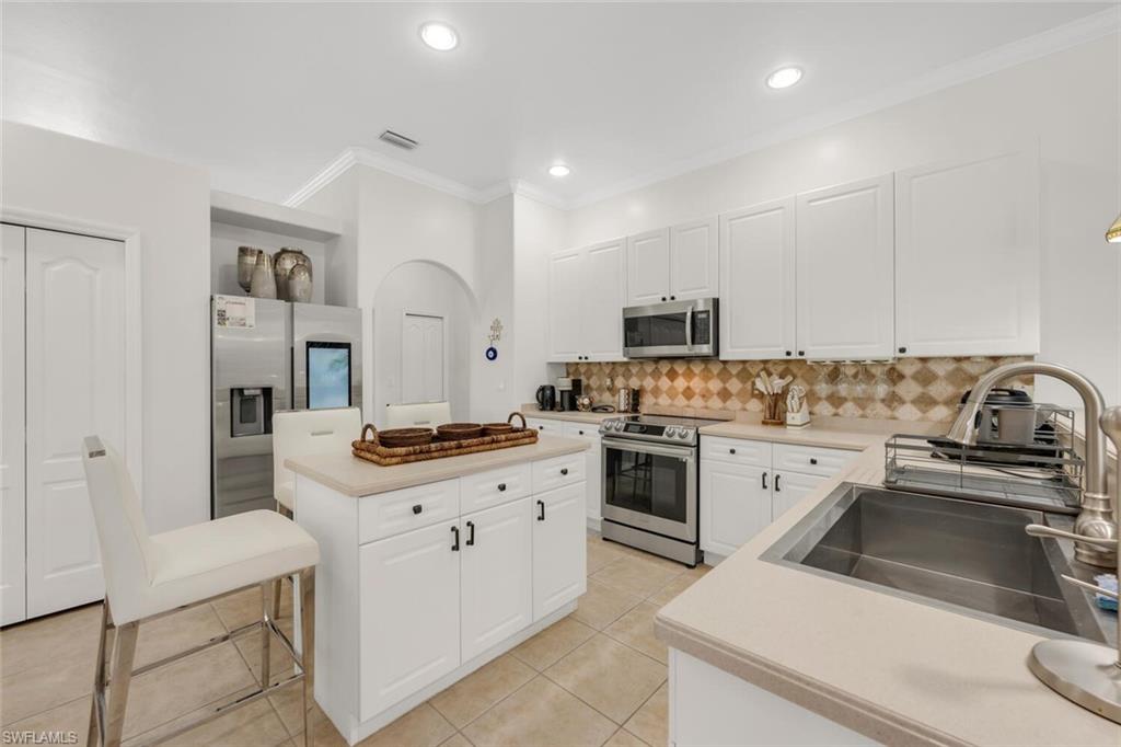 Estero, Florida, 34134, United States, 4 Bedrooms Bedrooms, ,3 BathroomsBathrooms,Residential,For Sale,1883627