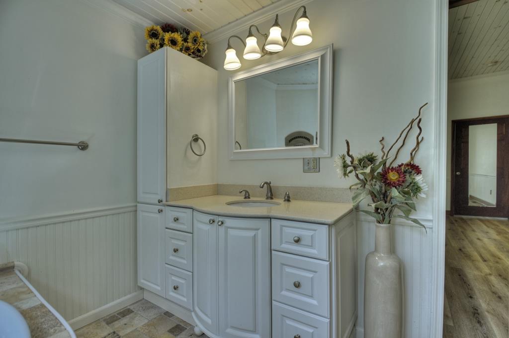Blue Ridge, Georgia, 30513, United States, 3 Bedrooms Bedrooms, ,4 BathroomsBathrooms,Residential,For Sale,1858948