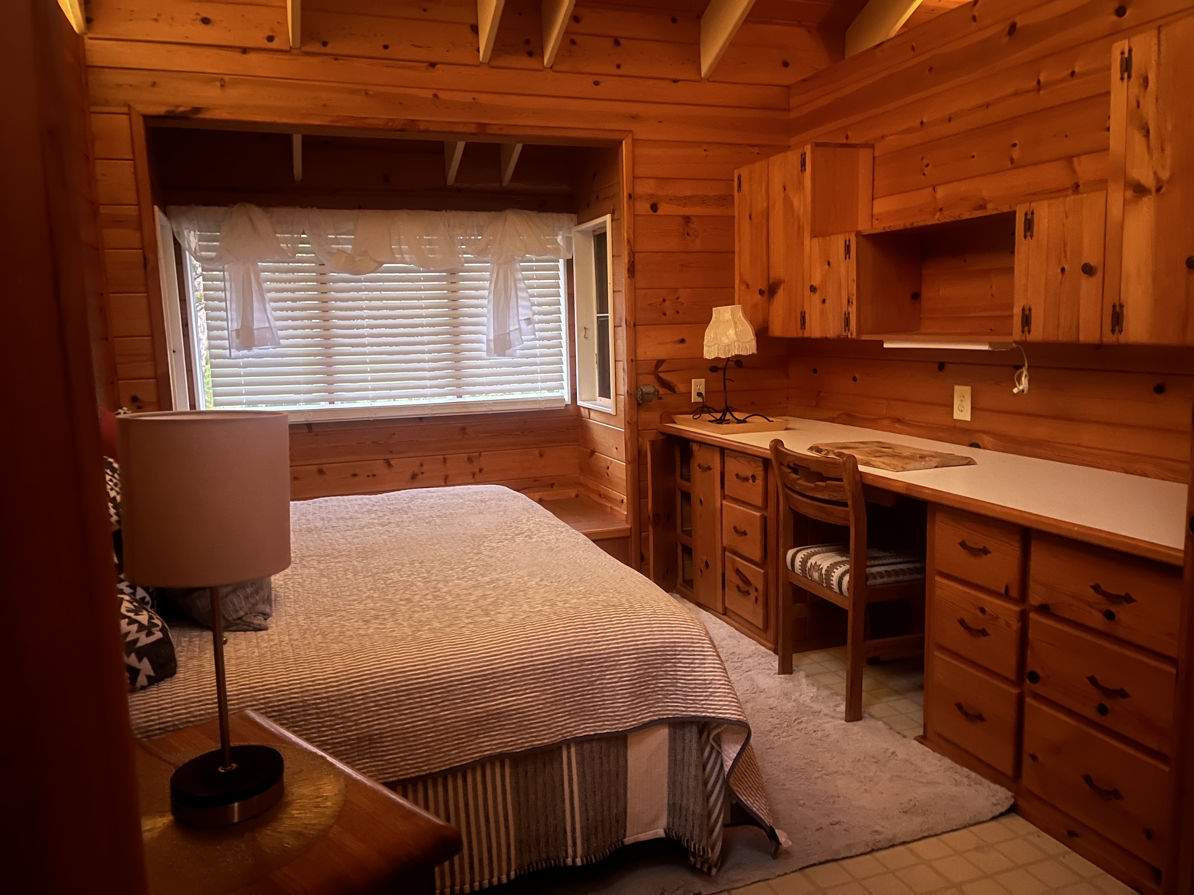 Volcano, Hawaii, 96785, United States, 2 Bedrooms Bedrooms, ,1 BathroomBathrooms,Residential,For Sale,1978172