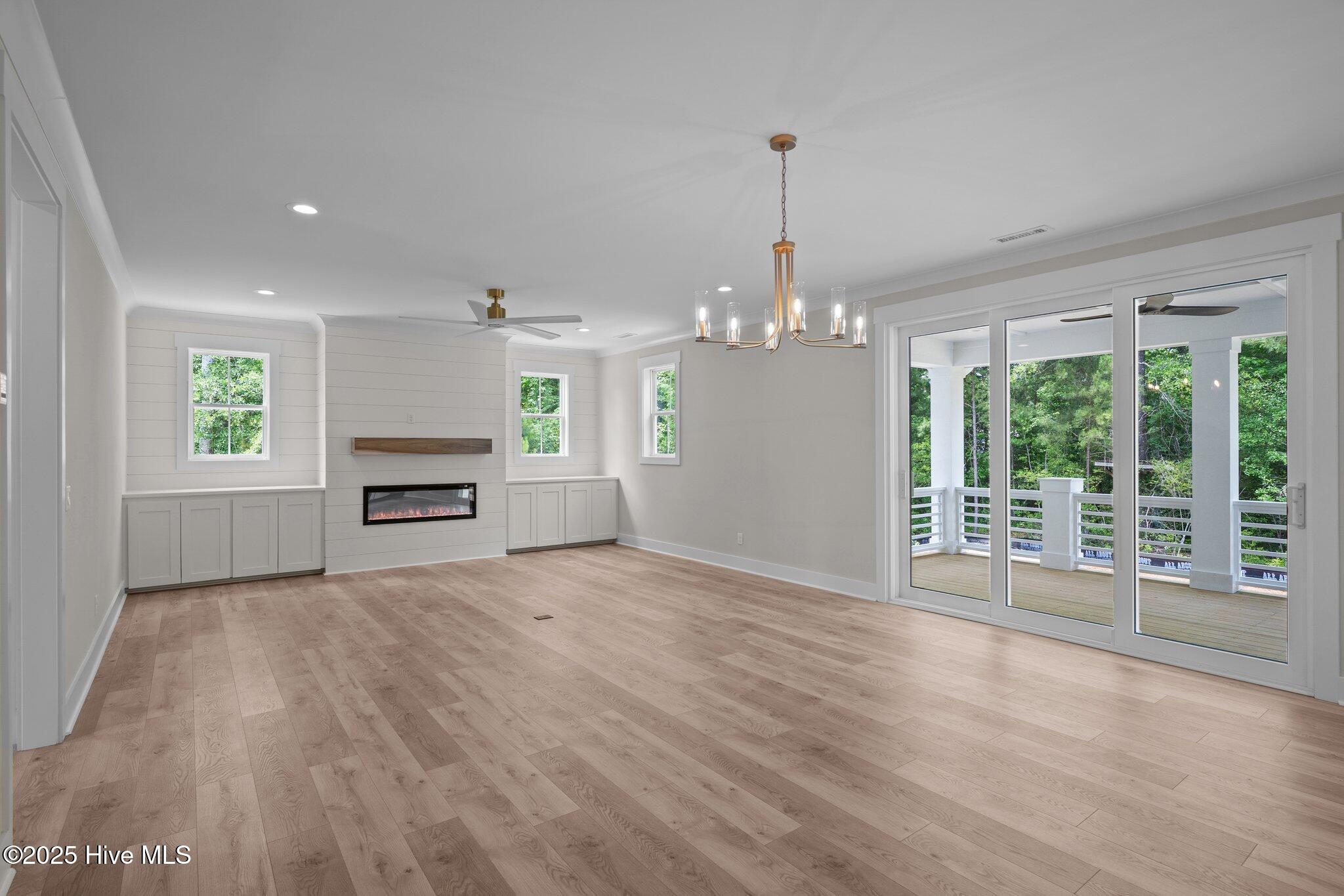 Wilmington, North Carolina, 28411, United States, 4 Bedrooms Bedrooms, ,4 BathroomsBathrooms,Residential,For Sale,1979455