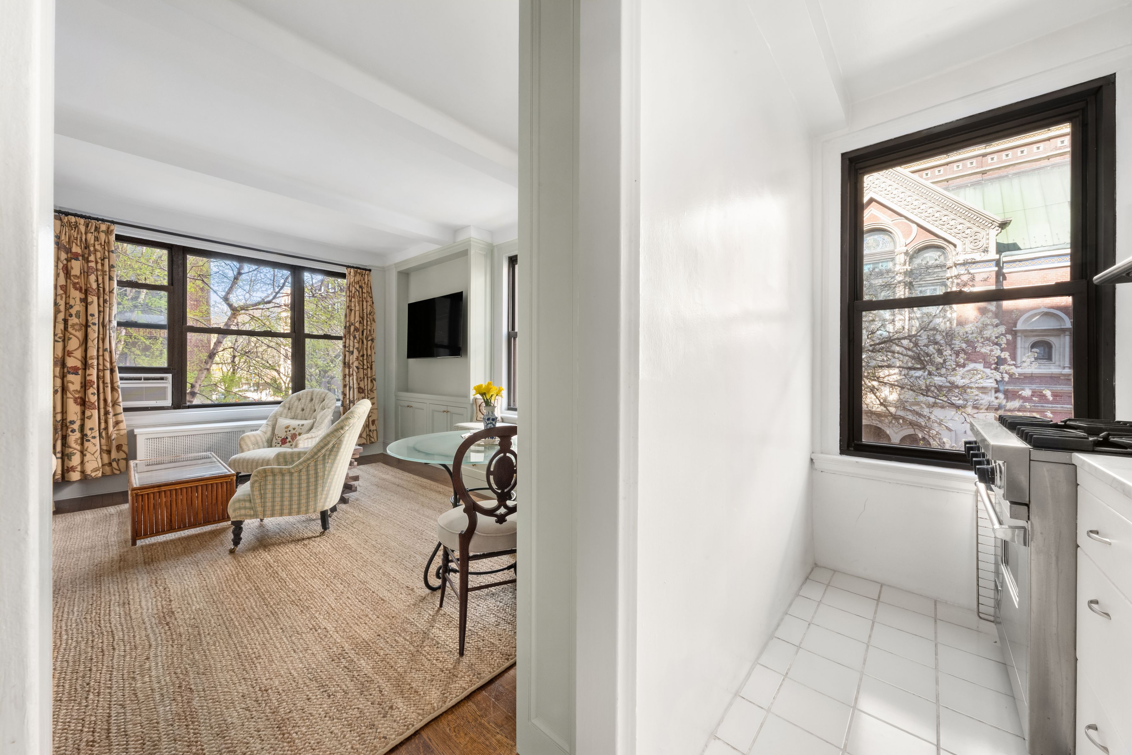  Bright & Beautiful 1 Bed with Park View - 物件實景