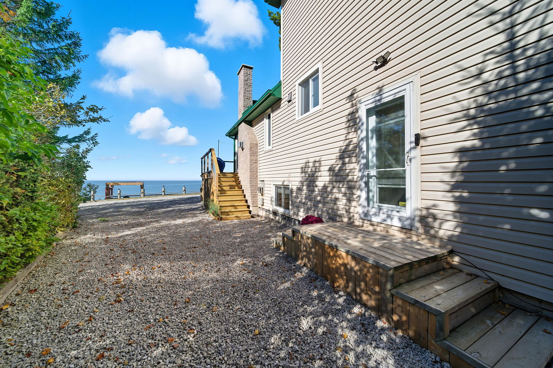  Private Lake Erie Shoreline - 物件實景