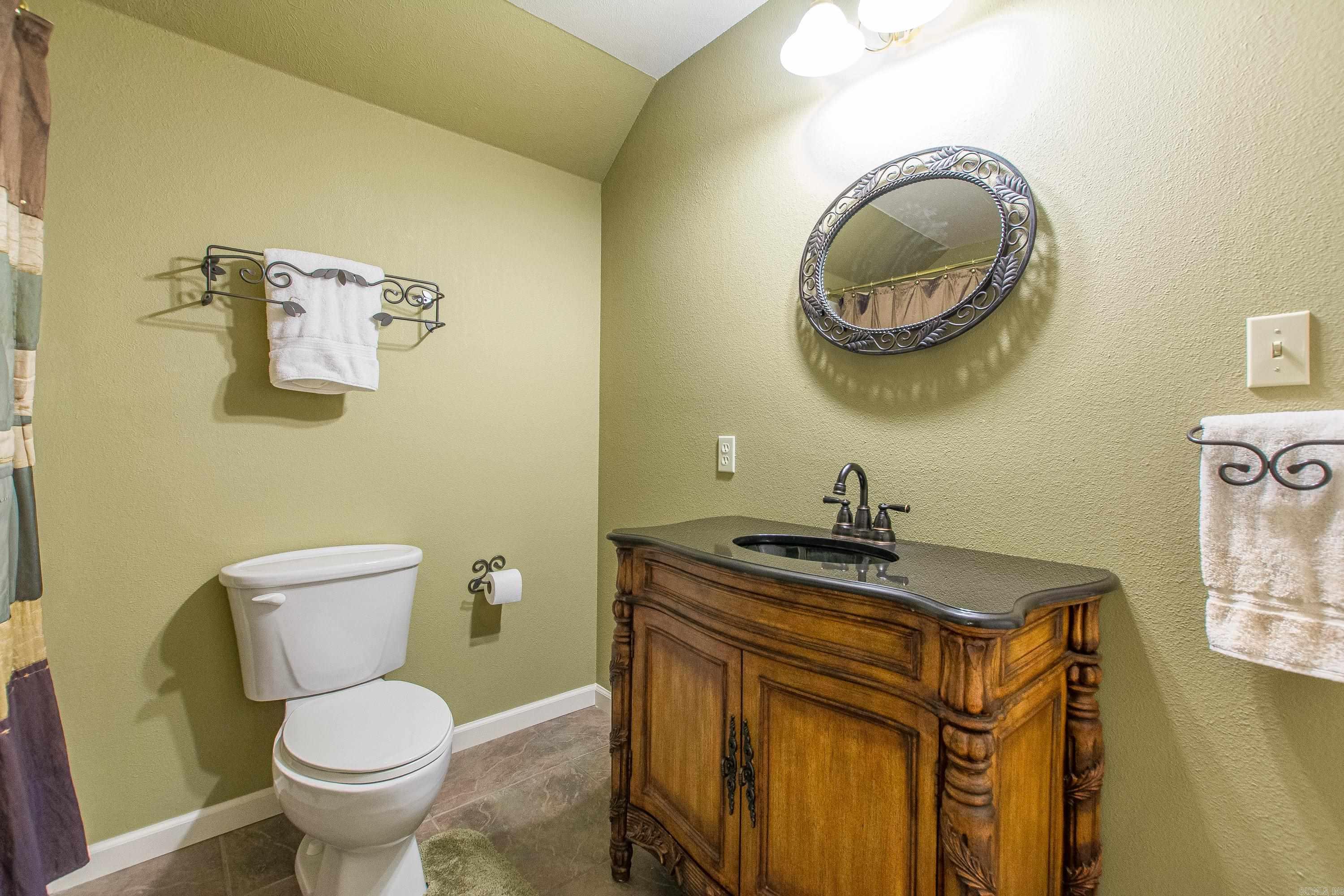 Benton, Arkansas, 72019, United States, 4 Bedrooms Bedrooms, ,4 BathroomsBathrooms,Residential,For Sale,1932840