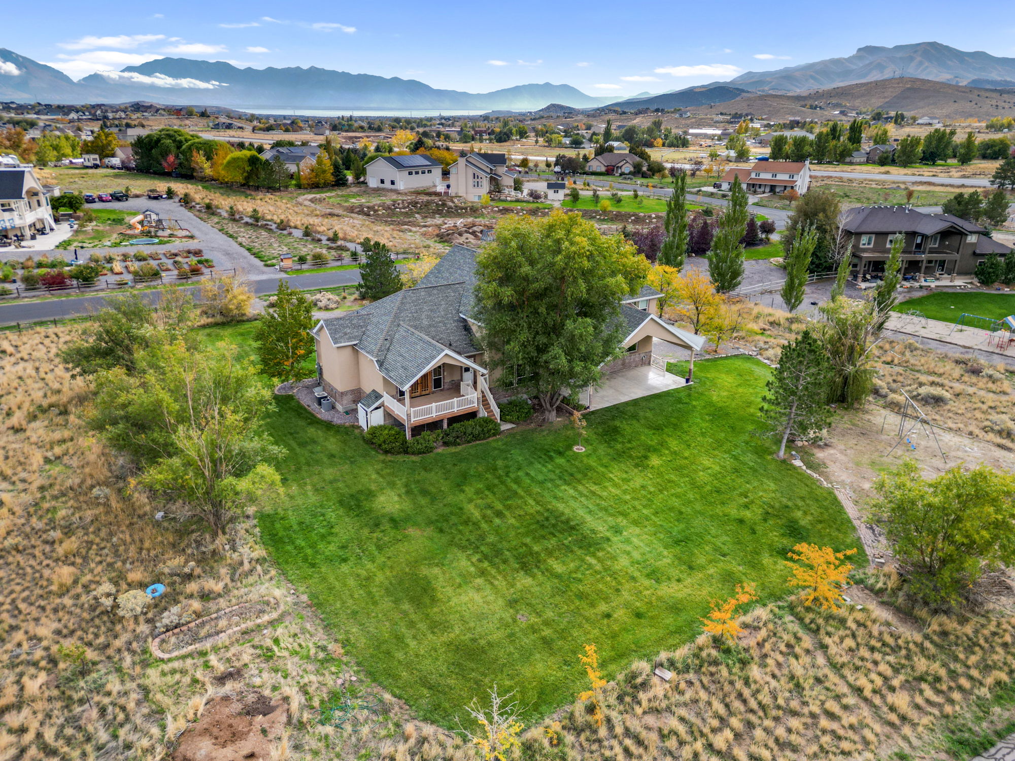 Eagle Mountain, Utah, 84005, United States, 6 Bedrooms Bedrooms, ,5 BathroomsBathrooms,Residential,For Sale,1990791