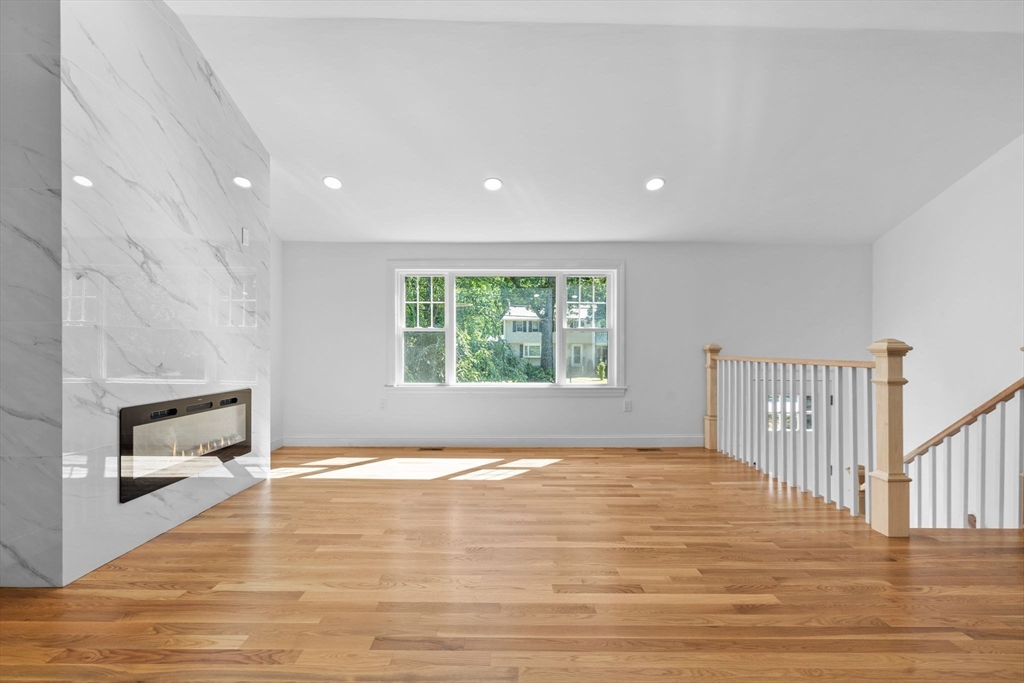 Hanover, Massachusetts, 02339, United States, 4 Bedrooms Bedrooms, ,3 BathroomsBathrooms,Residential,For Sale,1930429