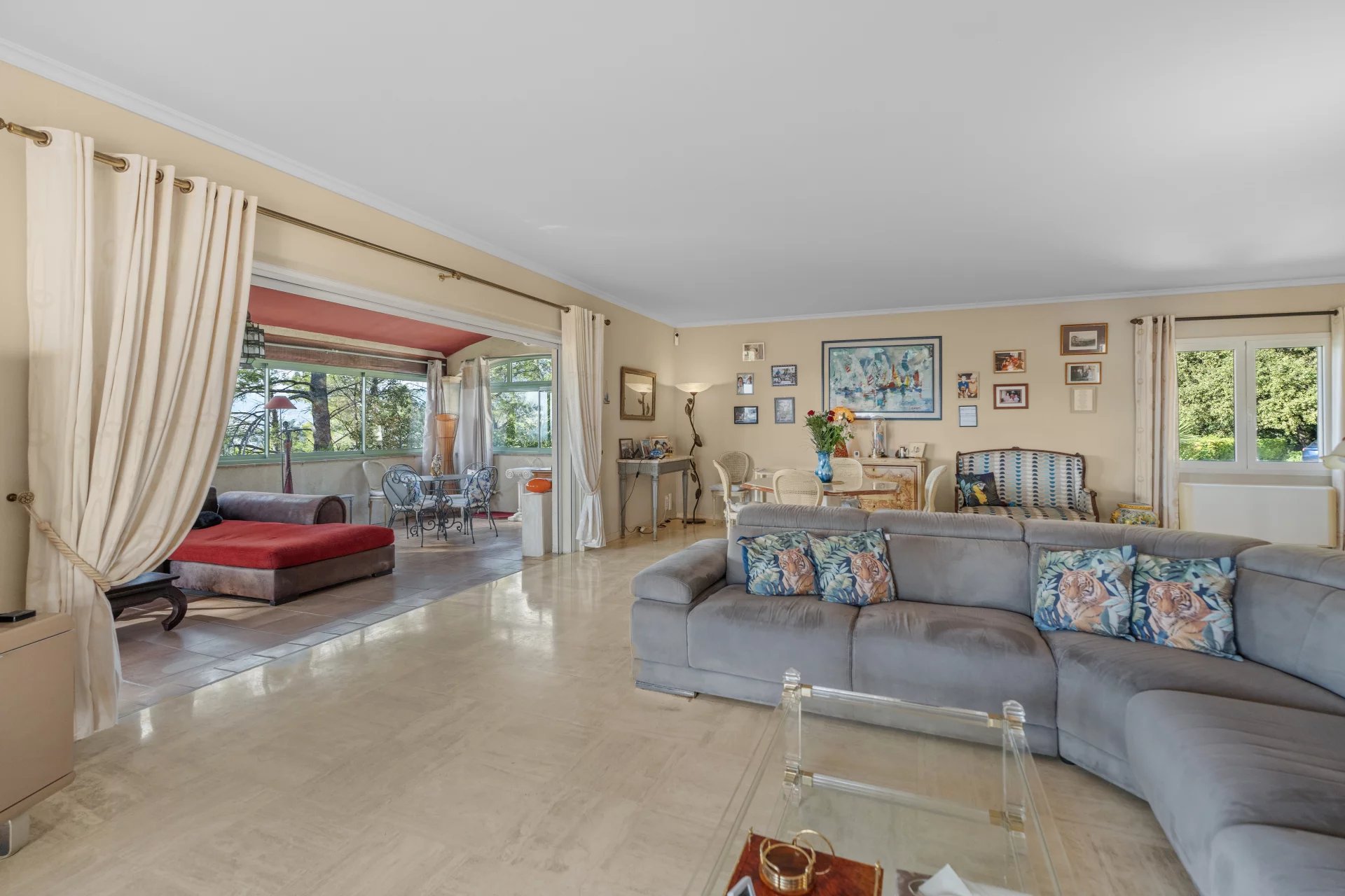 Mougins, Provence-Alpes-Côte d’Azur, 06250, FR, 6 Bedrooms Bedrooms, ,4 BathroomsBathrooms,Residential,For Sale,1987757