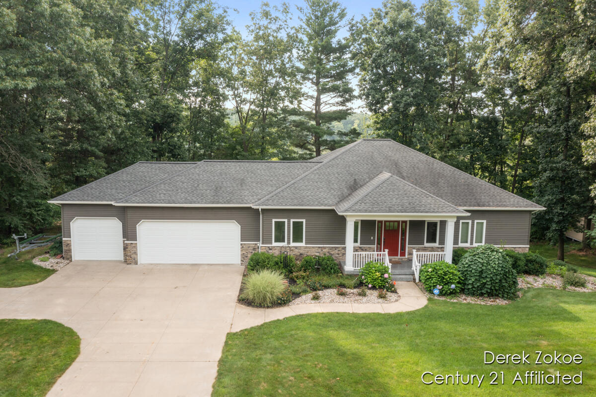 Wayland, Michigan, 49348, United States, 3 Bedrooms Bedrooms, ,5 BathroomsBathrooms,Residential,For Sale,1937480