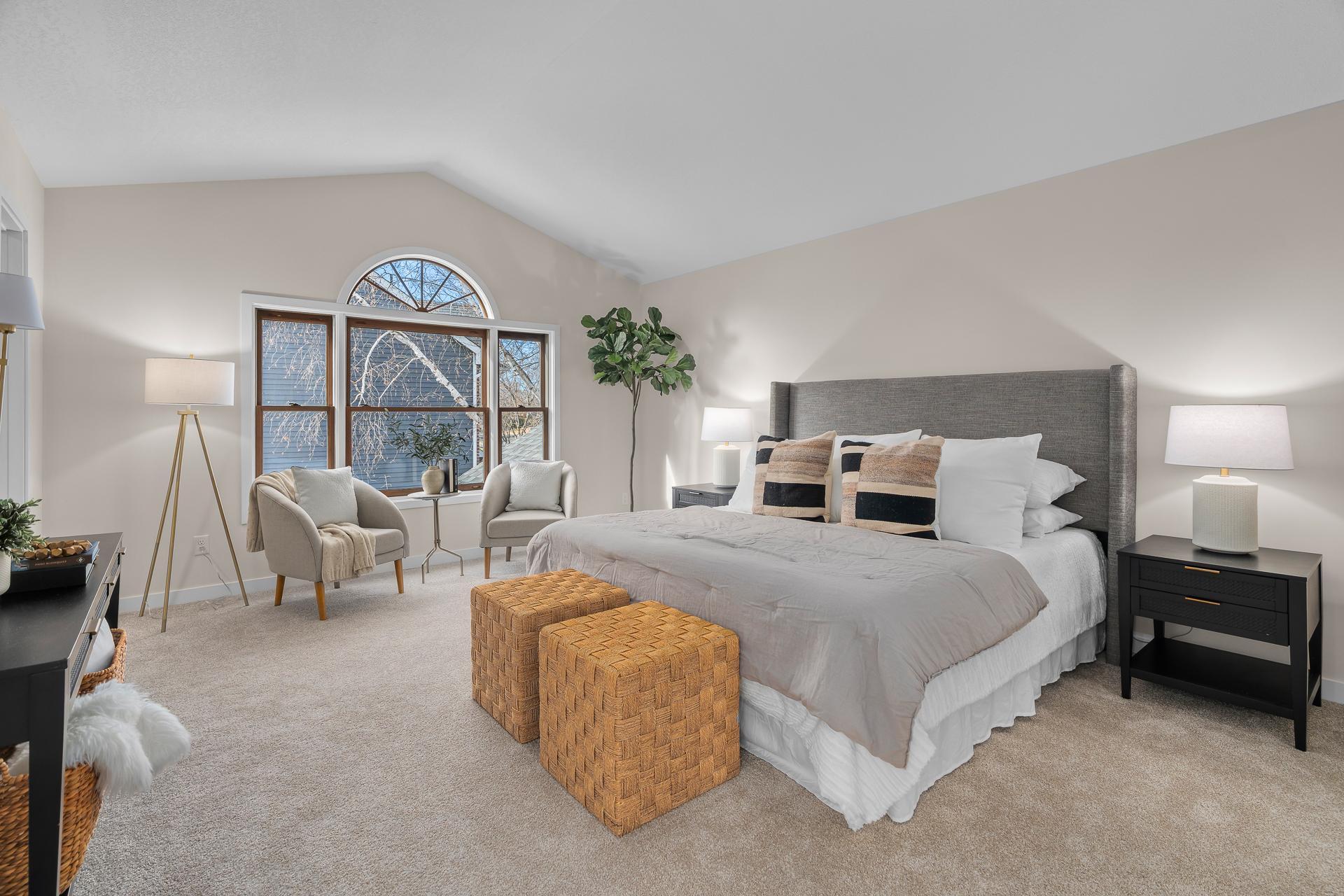 Eden Prairie, Minnesota, 55347, United States, 4 Bedrooms Bedrooms, ,4 BathroomsBathrooms,Residential,For Sale,1993292