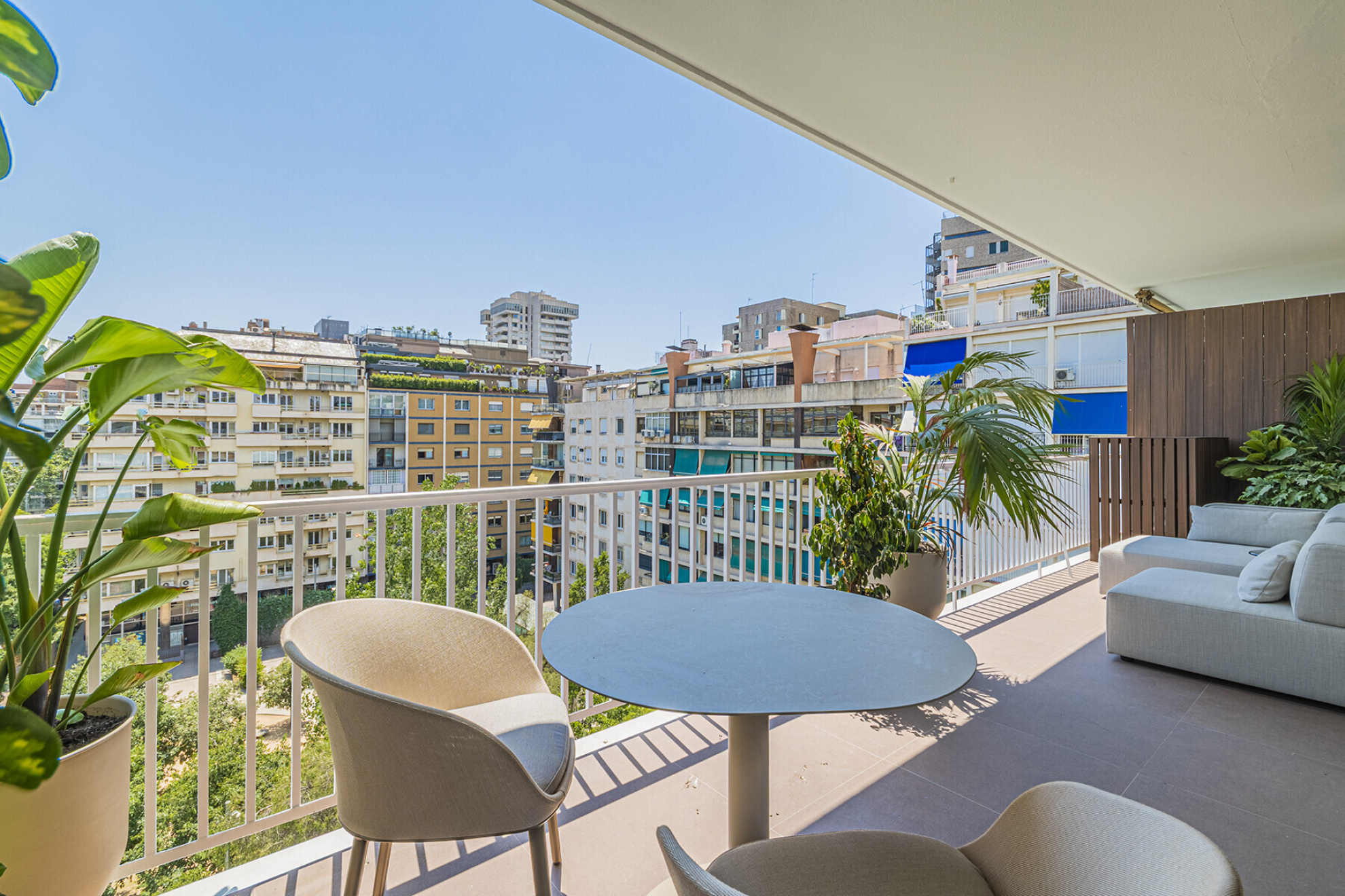  Contemporary Residence with a Private Spa in Turó Park - 物件實景