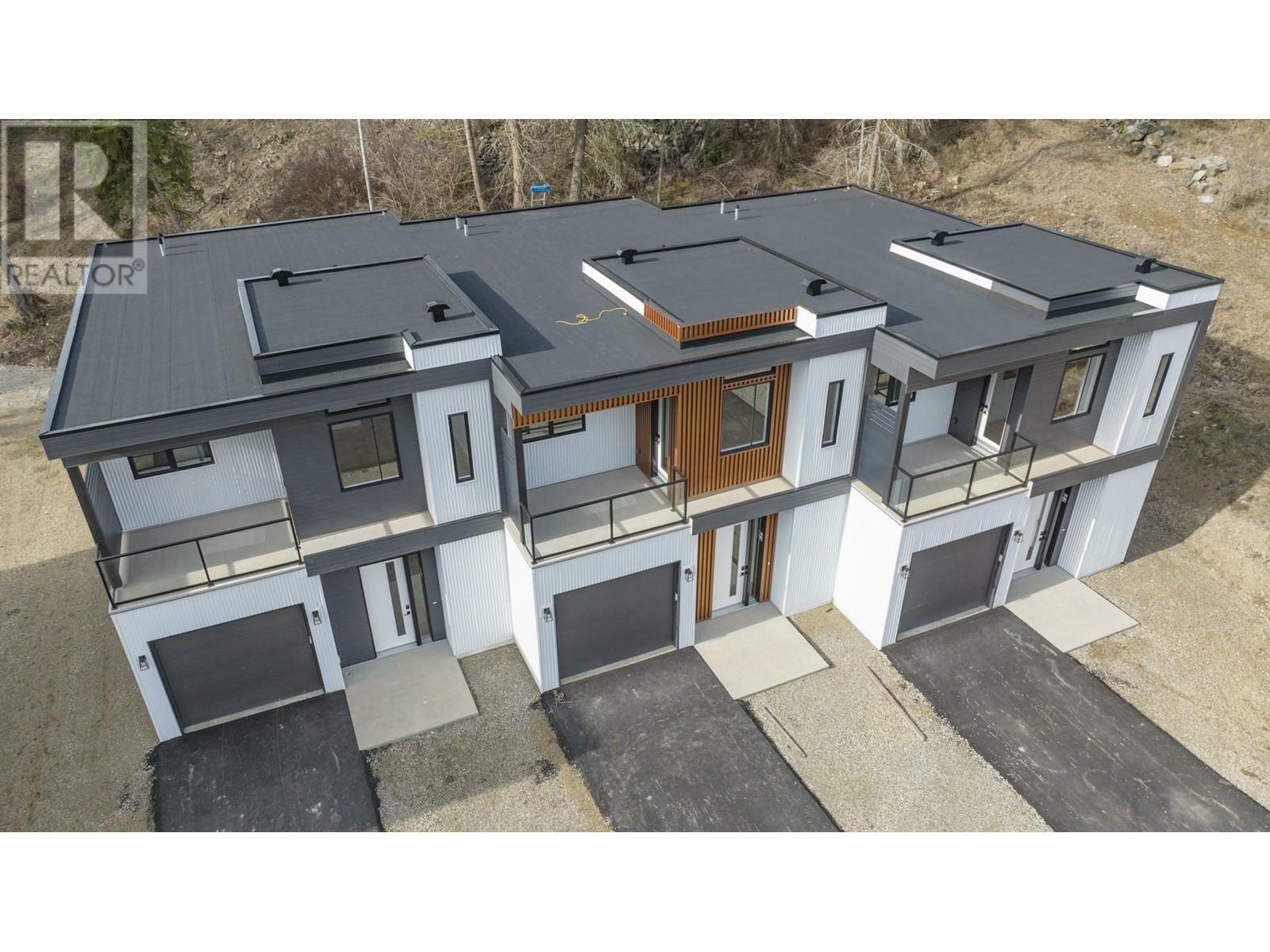 VERNON, British Columbia, V1H 1E2, CA, 3 Bedrooms Bedrooms, ,2 BathroomsBathrooms,Residential,For Sale,1837299