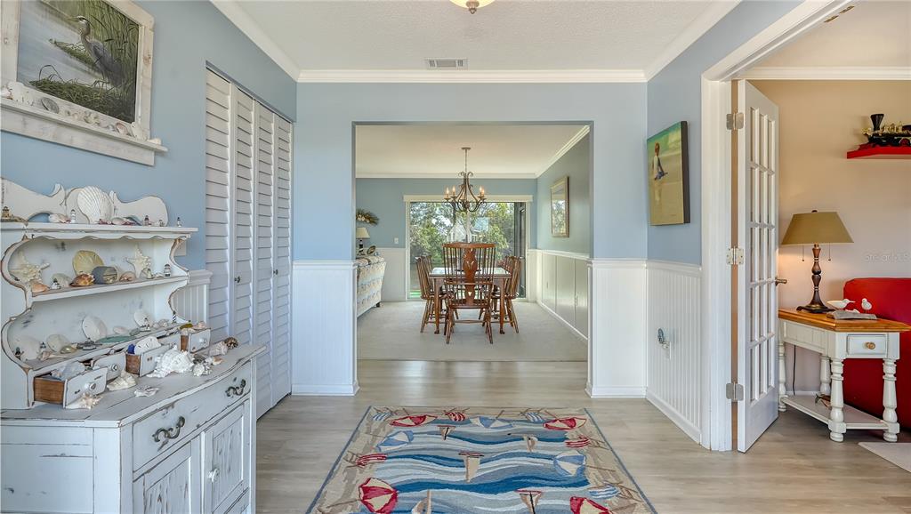 Bradenton, Florida, 34210, United States, 3 Bedrooms Bedrooms, ,2 BathroomsBathrooms,Residential,For Sale,1957049