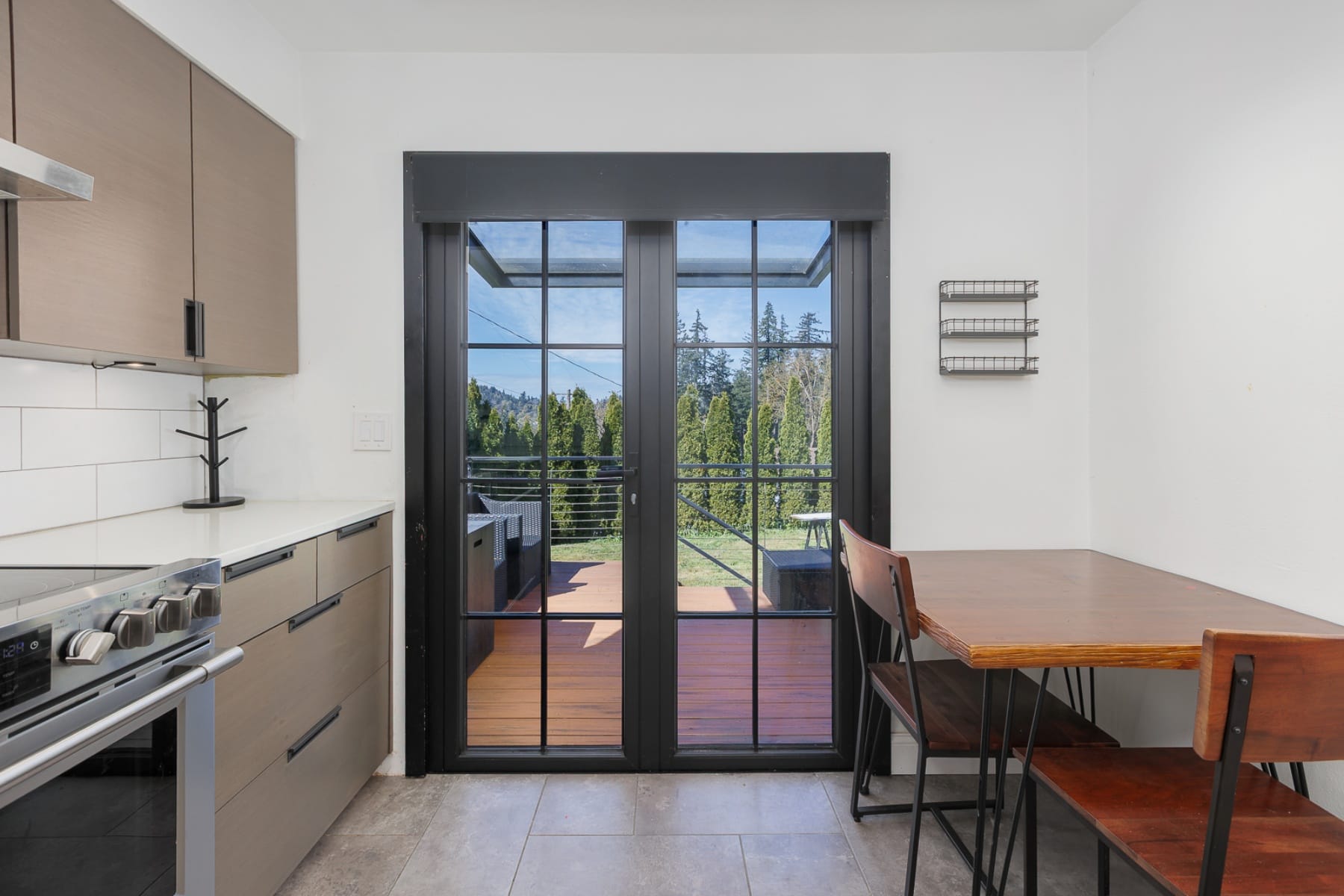  791 SE FIR ST Toledo, OR 97391 - 物件實景