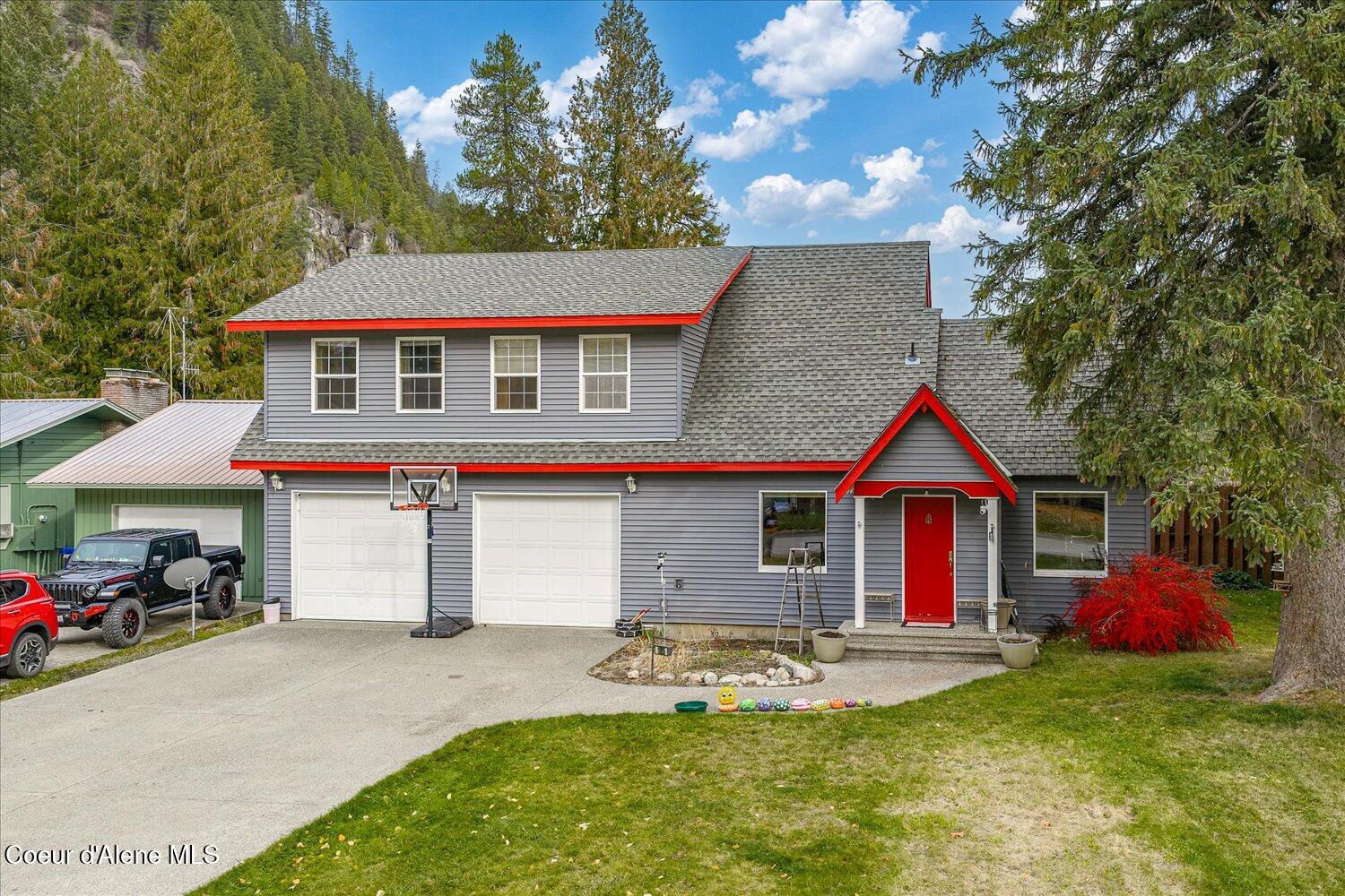 Metaline Falls, Washington, 99153, United States, 5 Bedrooms Bedrooms, ,3 BathroomsBathrooms,Residential,For Sale,1980097