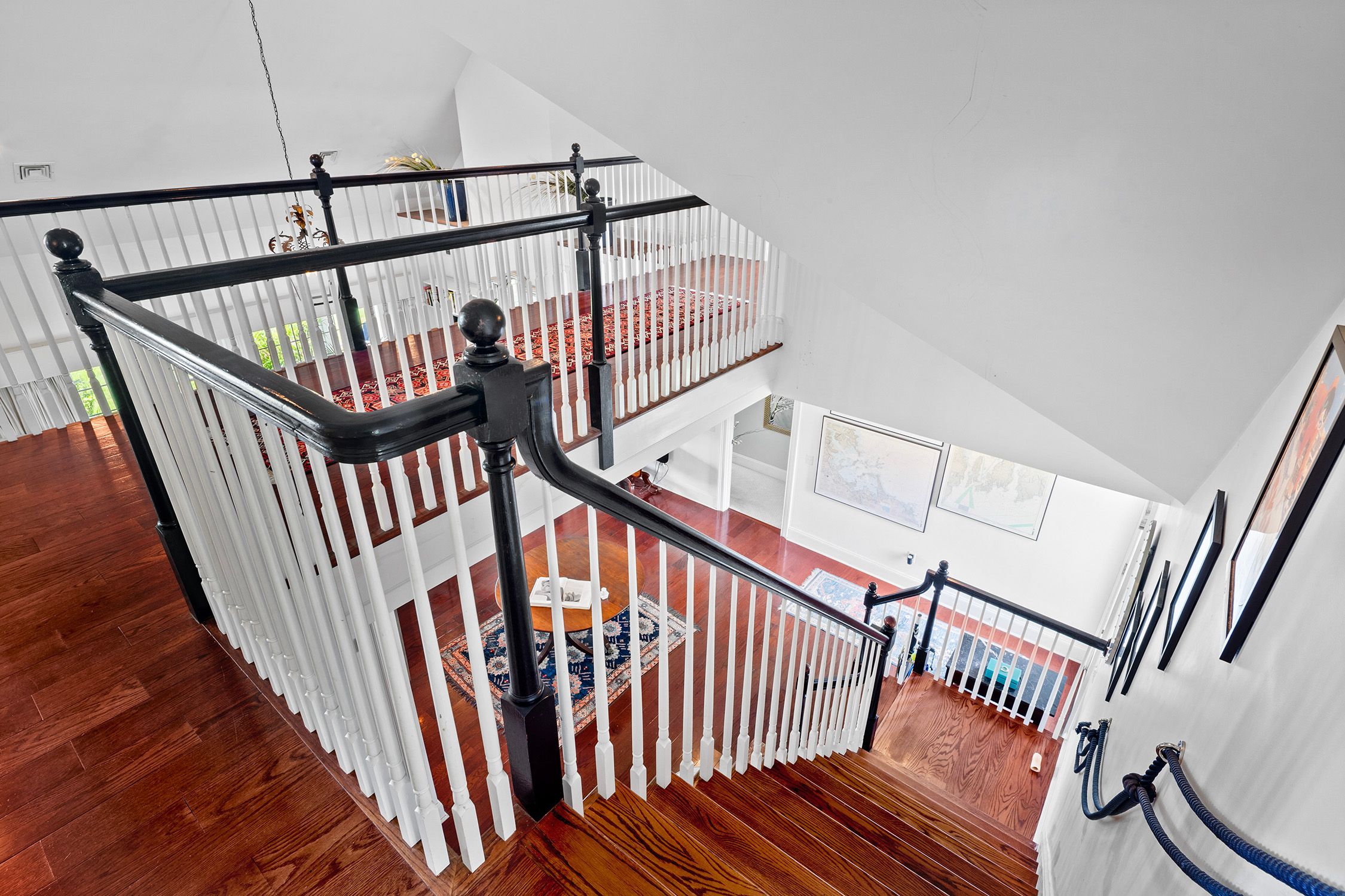  Exceptional Home in Private Sporting Community - 物件實景