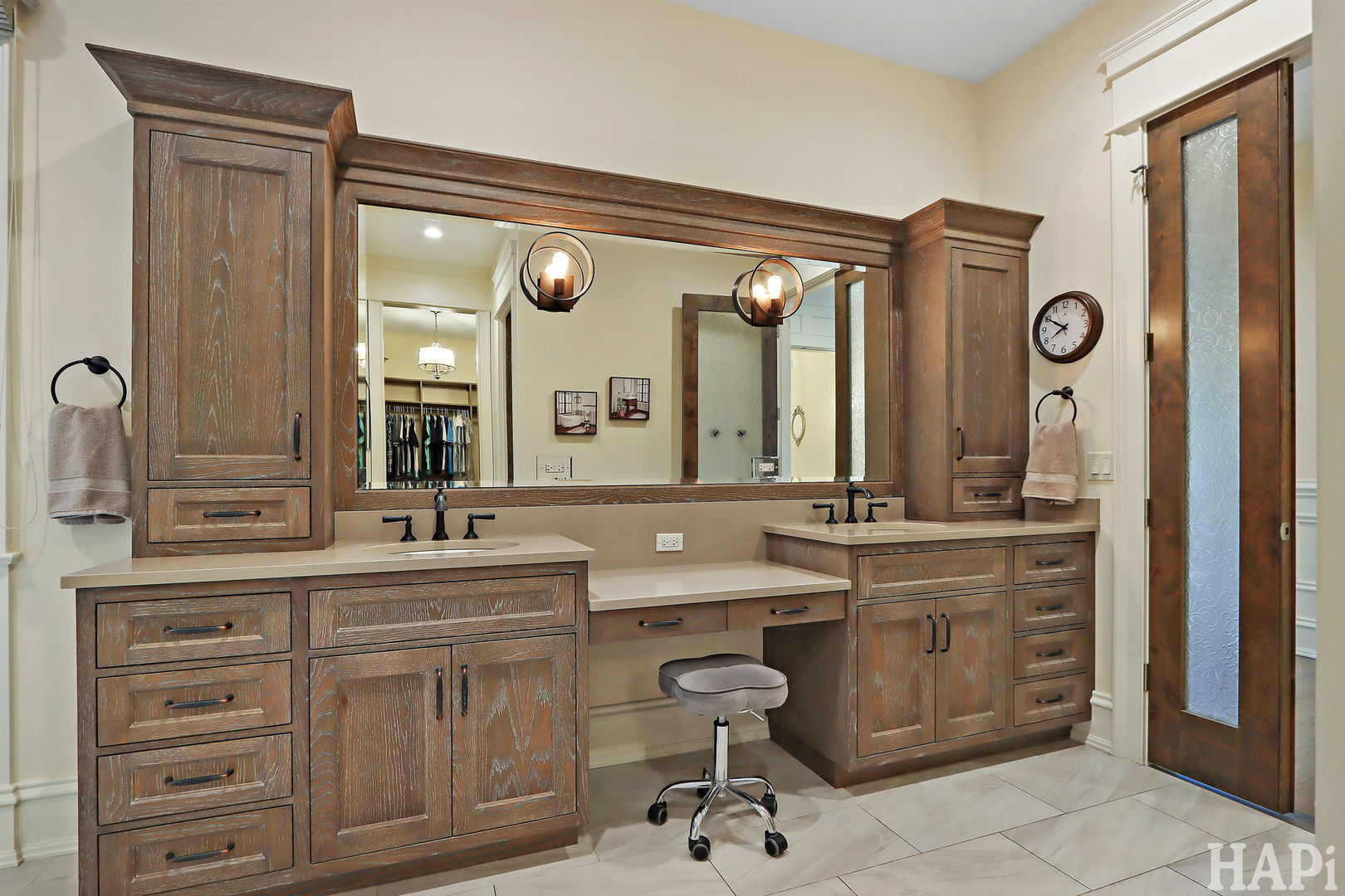 South Barrington, Illinois, 60010, United States, 5 Bedrooms Bedrooms, ,6 BathroomsBathrooms,Residential,For Sale,1947968