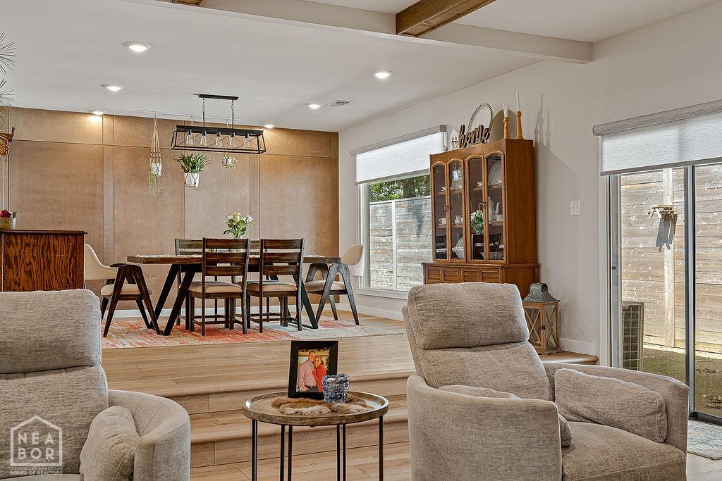 Jonesboro, Arkansas, 72404, United States, ,4 BathroomsBathrooms,Residential,For Sale,1982886