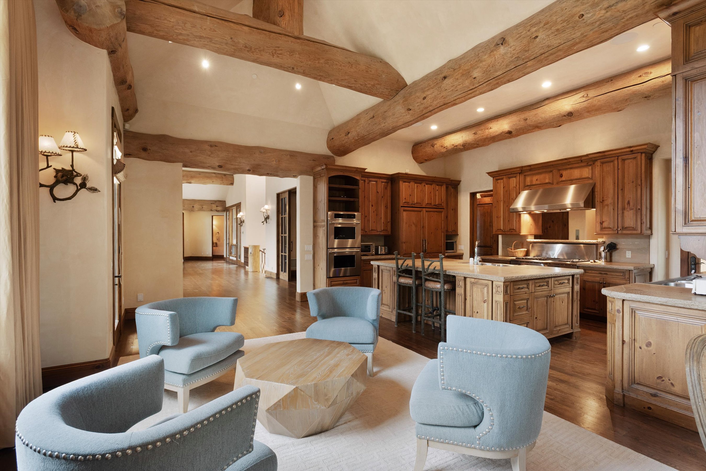  Prestigious Willoughby Way Mountain Home - 物件實景