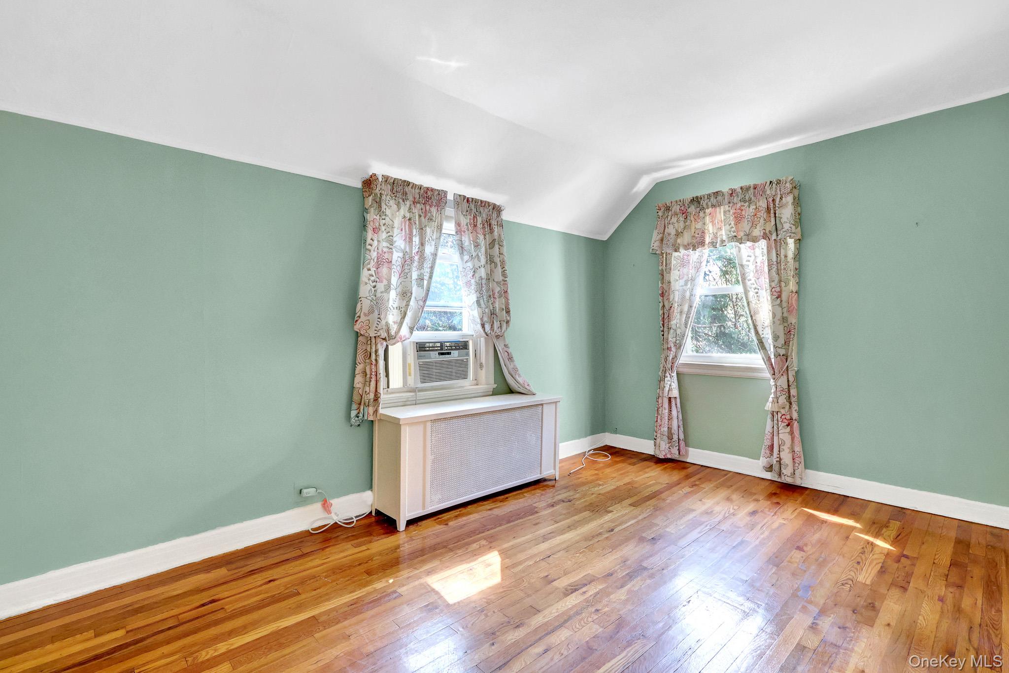  77 Elton Road, Stewart Manor, NY, 11530 - 物件實景
