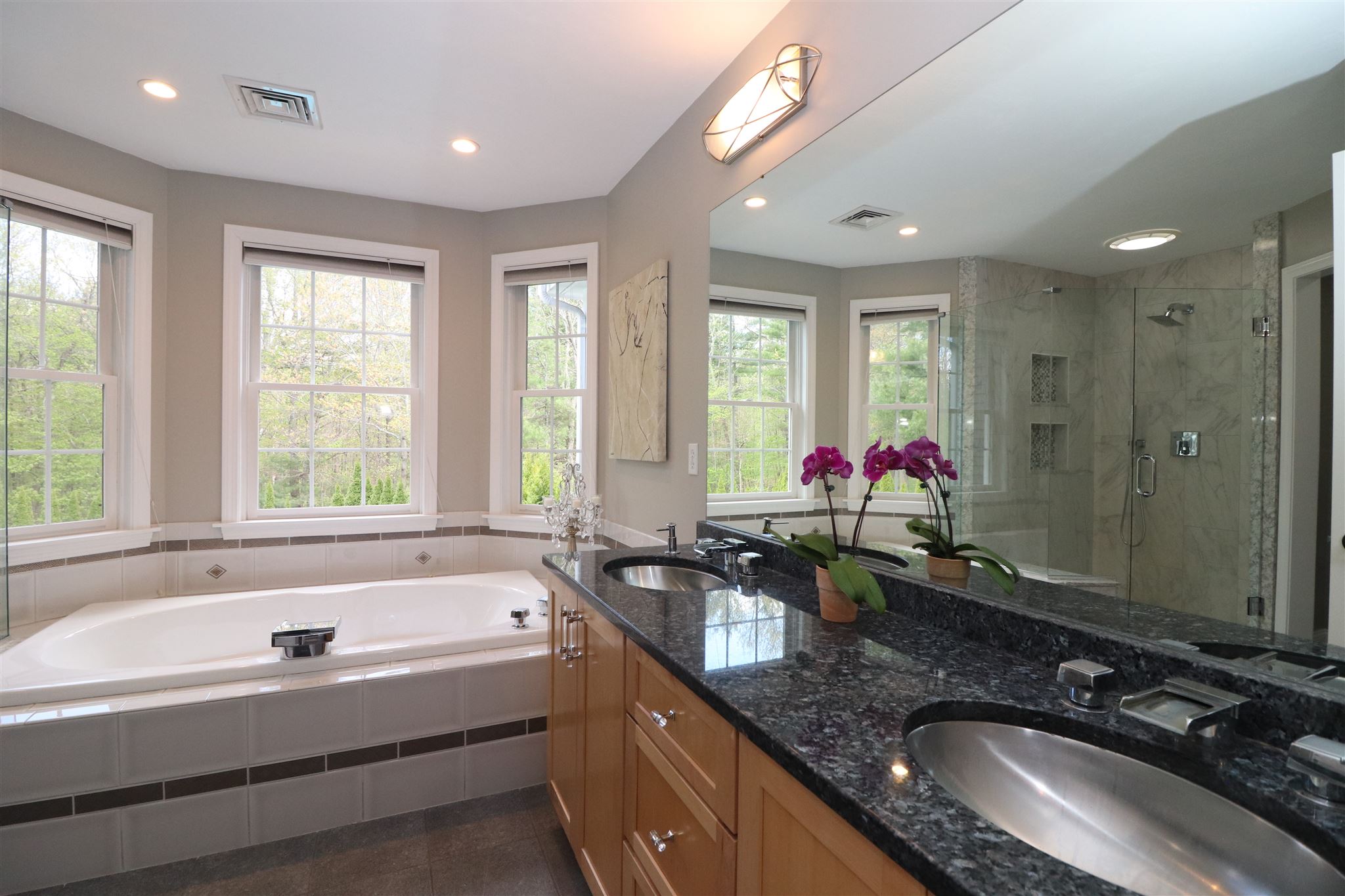 Windham, New Hampshire, 03087, United States, 4 Bedrooms Bedrooms, ,3 BathroomsBathrooms,Residential,For Sale,1921691