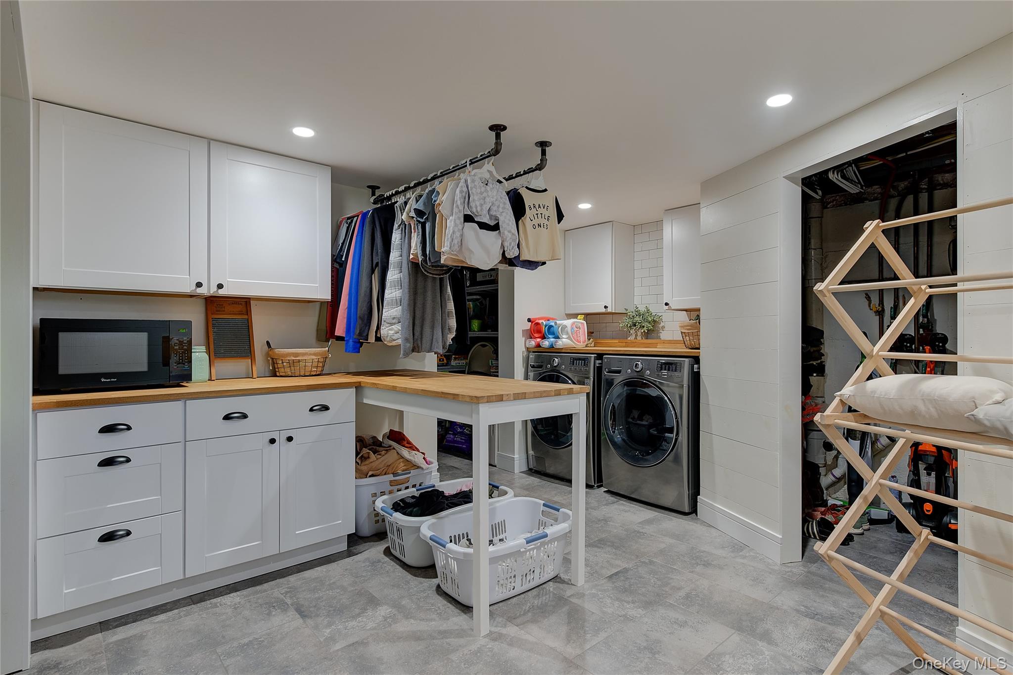  31 Garden Circle, Syosset, NY, 11791 - 物件實景