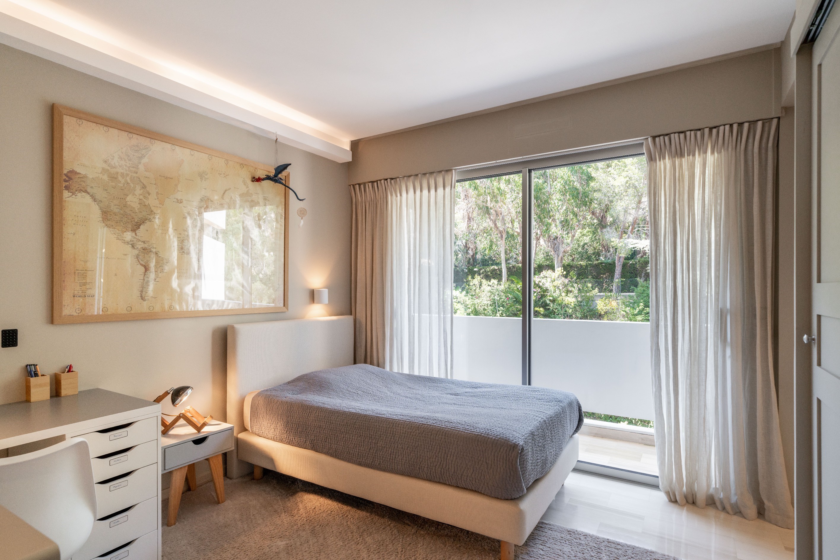  Panoramic Mediterranean views from a 150 sq m apartment near Cannes - 物件實景