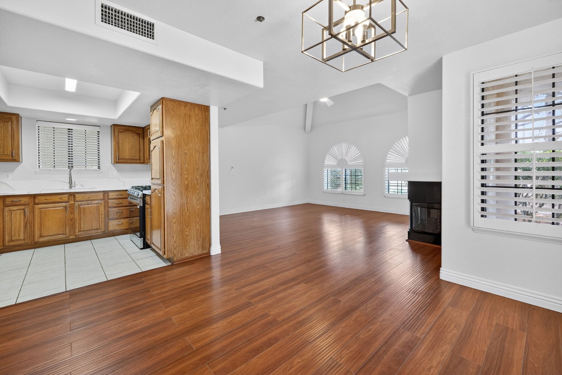  New to Market - 物件實景