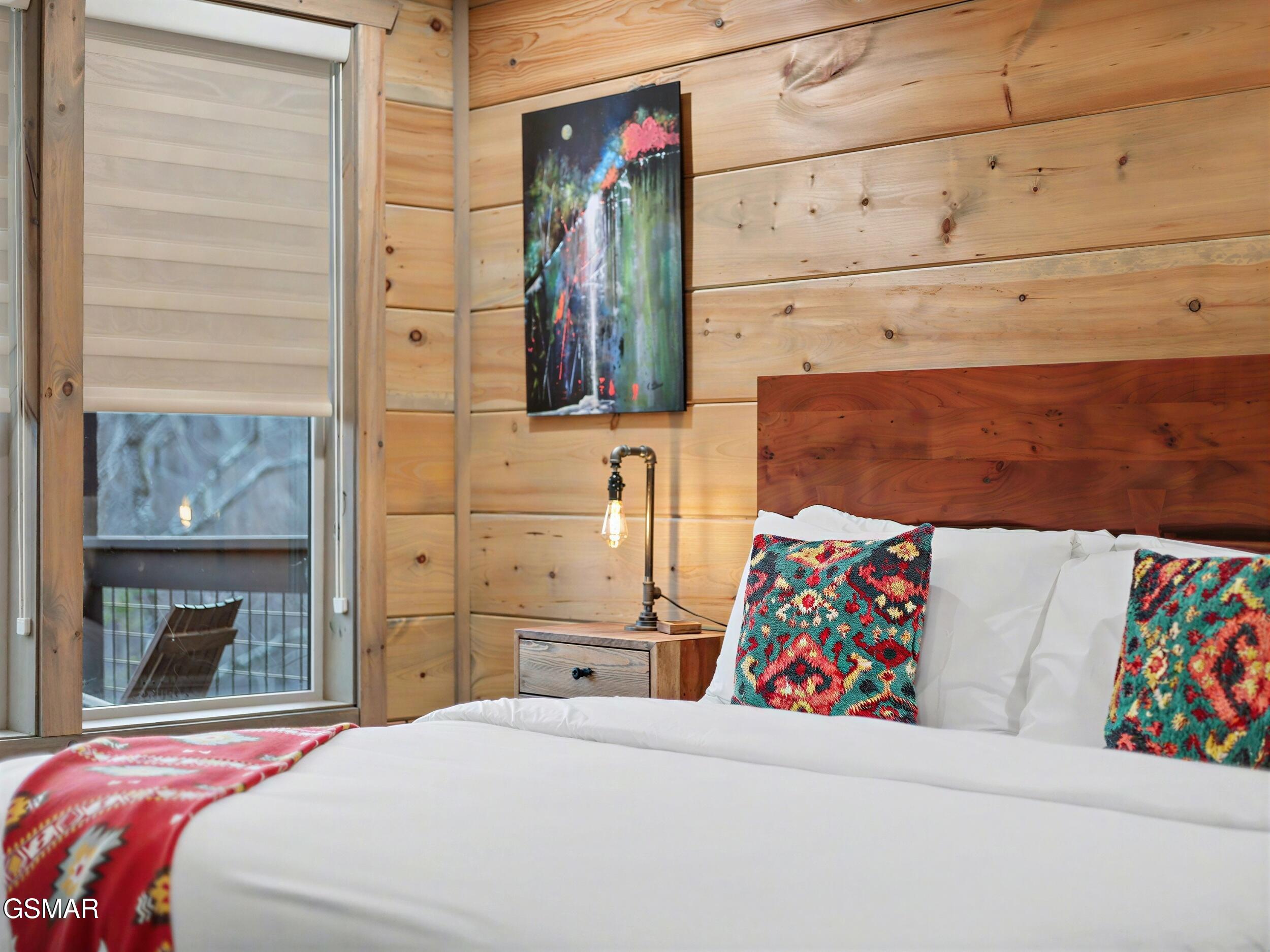 Gatlinburg, Tennessee, 37738, United States, 3 Bedrooms Bedrooms, ,4 BathroomsBathrooms,Residential,For Sale,2012548