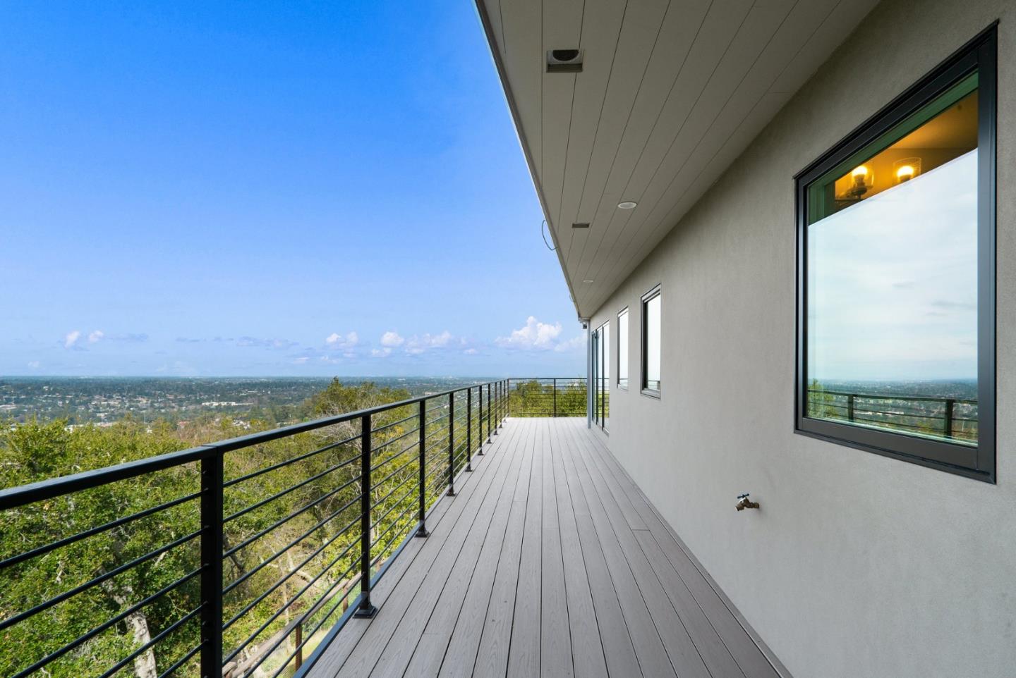 Los Gatos, California, 95030, United States, 5 Bedrooms Bedrooms, ,6 BathroomsBathrooms,Residential,For Sale,1997013