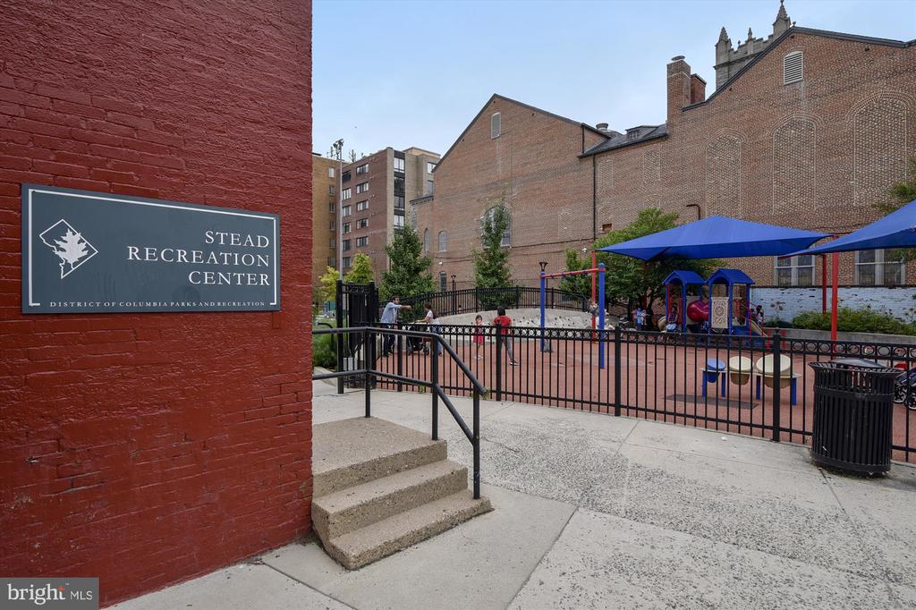 Washington, District of Columbia, 20005, United States, 1 Bedroom Bedrooms, ,2 BathroomsBathrooms,Residential,For Sale,1978761