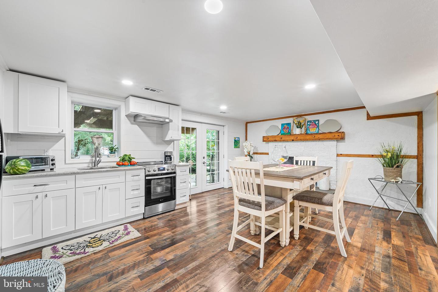 New Hope, Pennsylvania, 18938, United States, 4 Bedrooms Bedrooms, ,3 BathroomsBathrooms,Residential,For Sale,1906694