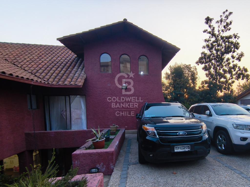 Las Condes, Chile, 5 Bedrooms Bedrooms, ,4 BathroomsBathrooms,Residential,For Sale,1821022