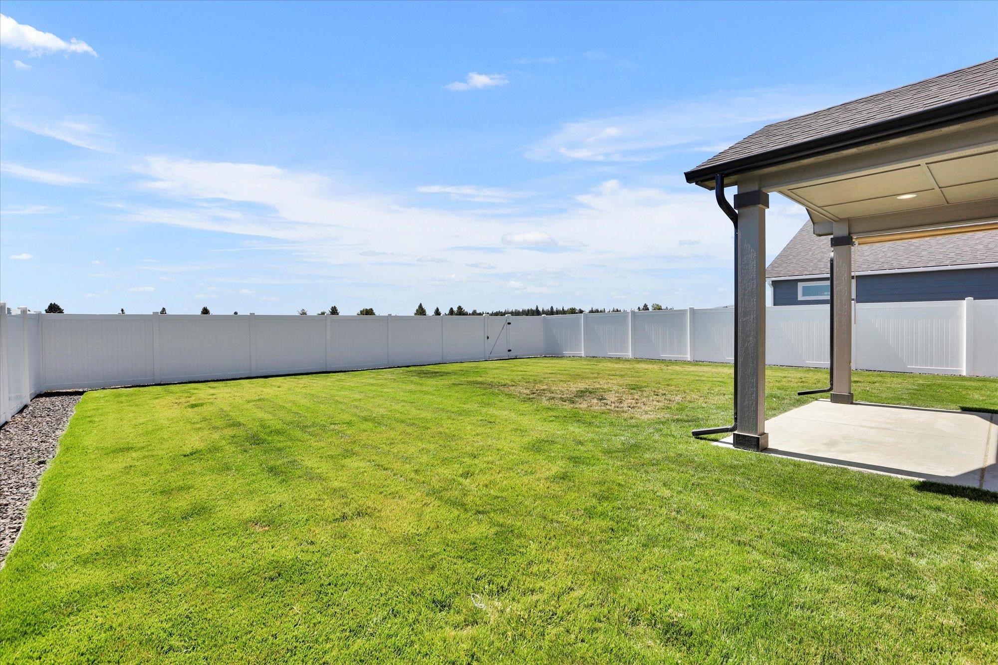 Deer Park, Washington, 99006, United States, 4 Bedrooms Bedrooms, ,3 BathroomsBathrooms,Residential,For Sale,1919491