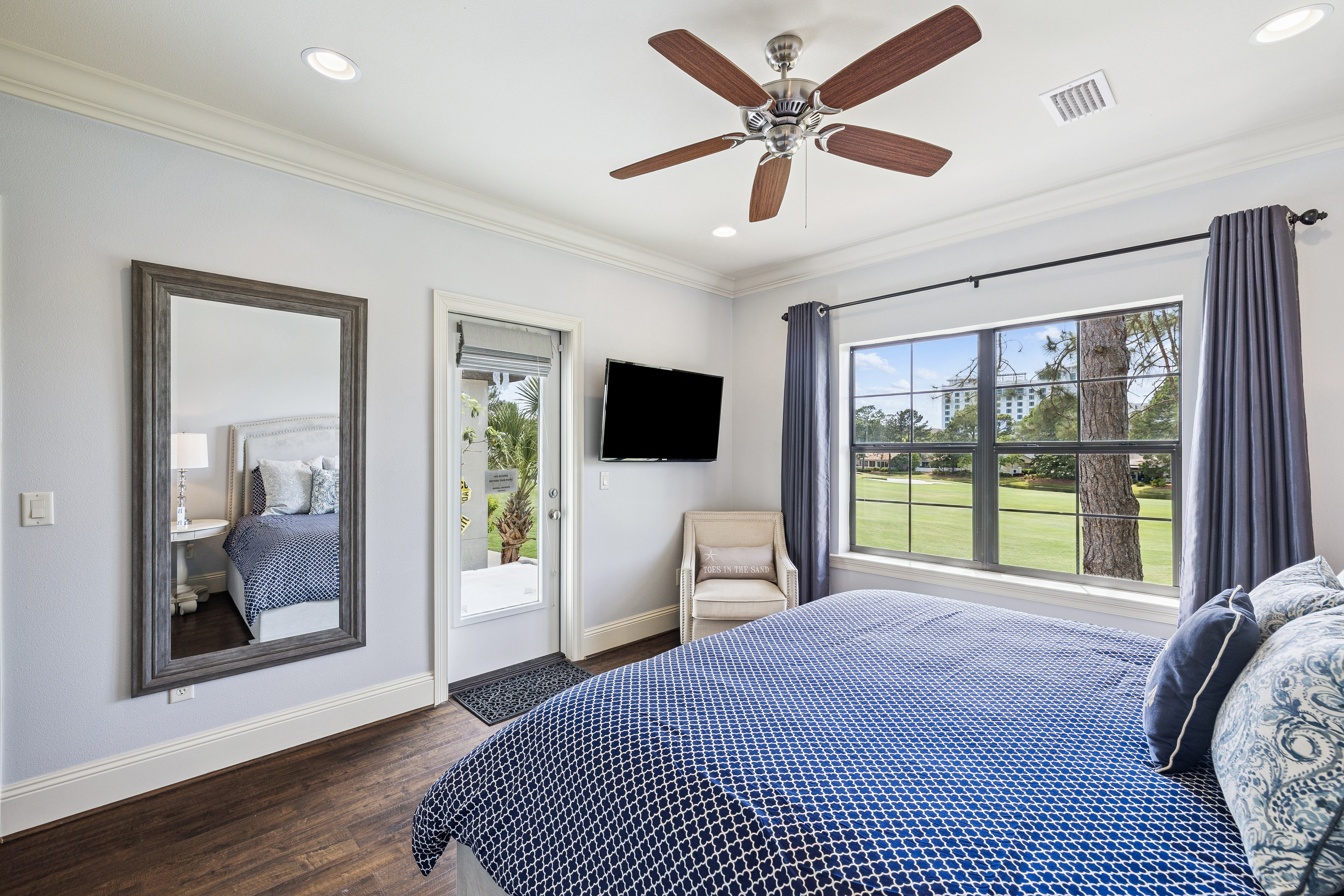  Golf-Course Villa With Garage And Resort Amenities - 物件實景