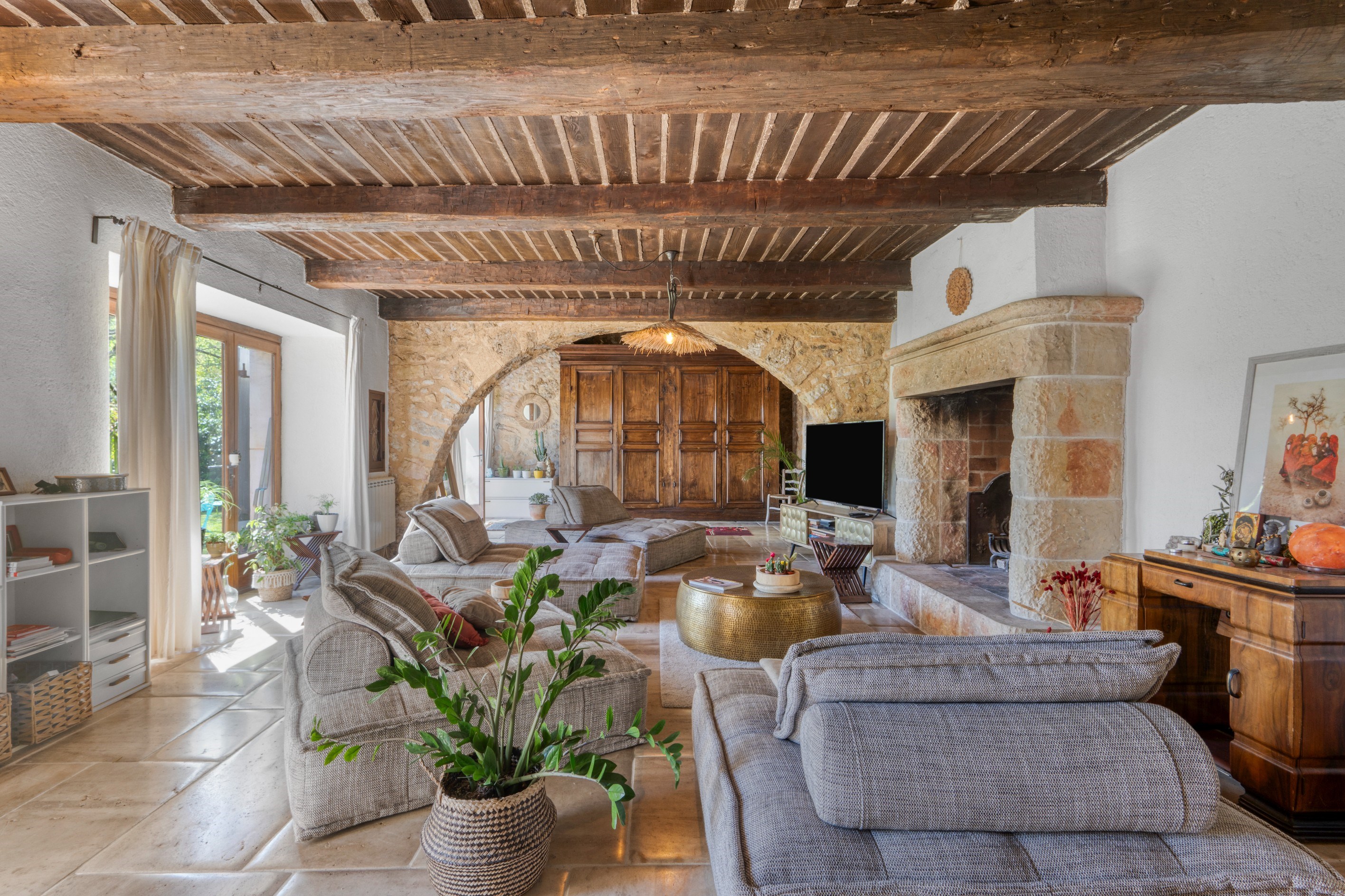  Renovated stone provençal farmhouse with pool and garden – 40 minutes from Cann… - 物件實景