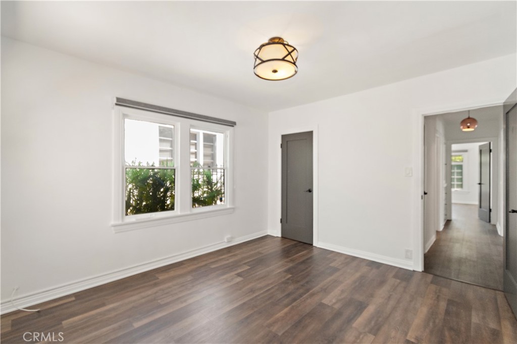 Los Angeles, California, 90019, United States, ,Residential,For Sale,2022270