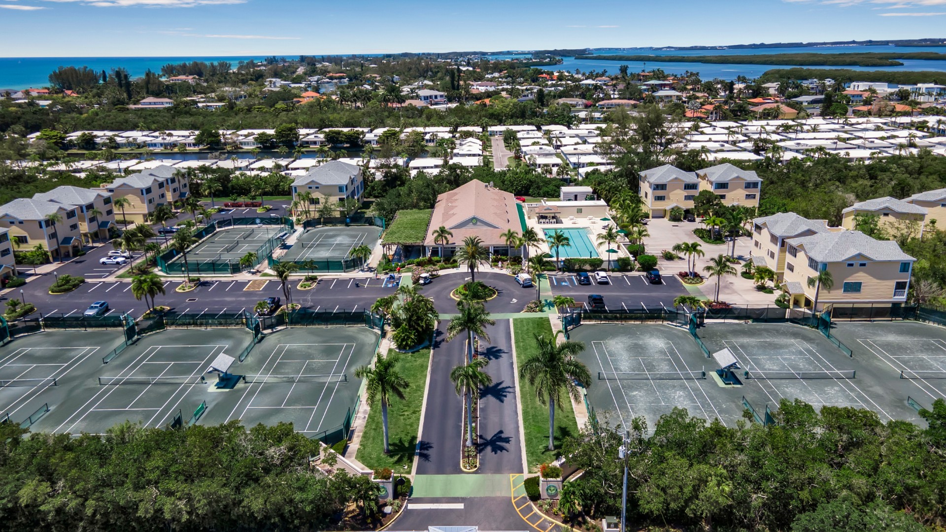 Longboat Key, Florida, 34228, United States, 2 Bedrooms Bedrooms, ,2 BathroomsBathrooms,Residential,For Sale,1841506