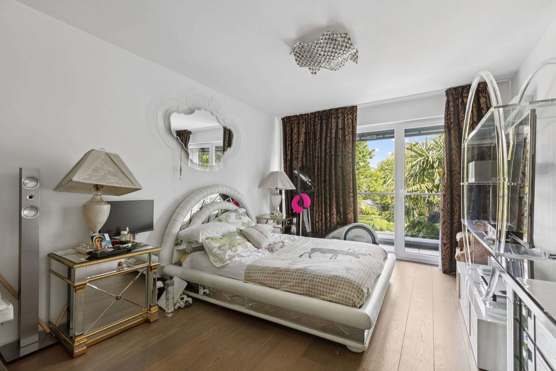  Contemporary villa in a privileged setting - 物件實景