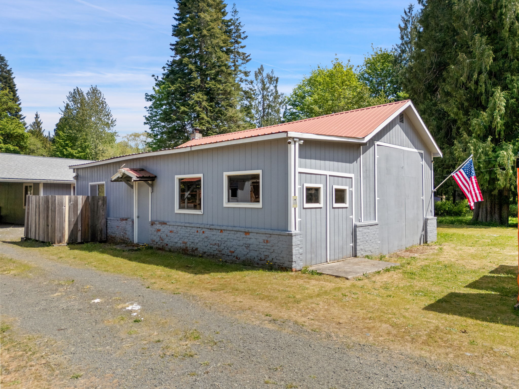  560 Mountain Trail Road, Brinnon, WA 98320 - 物件實景